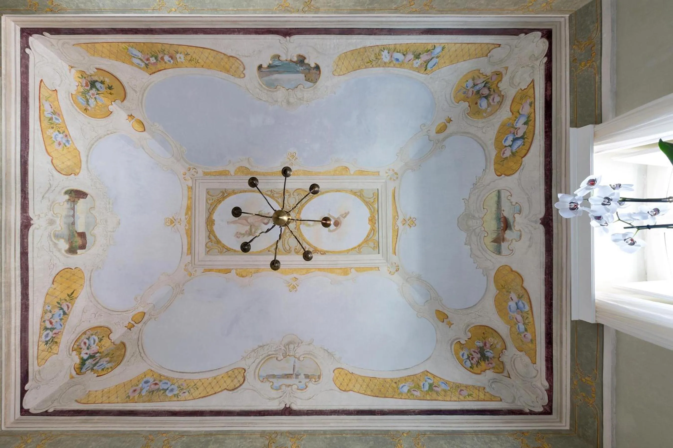 Decorative detail in Palazzo Fasti