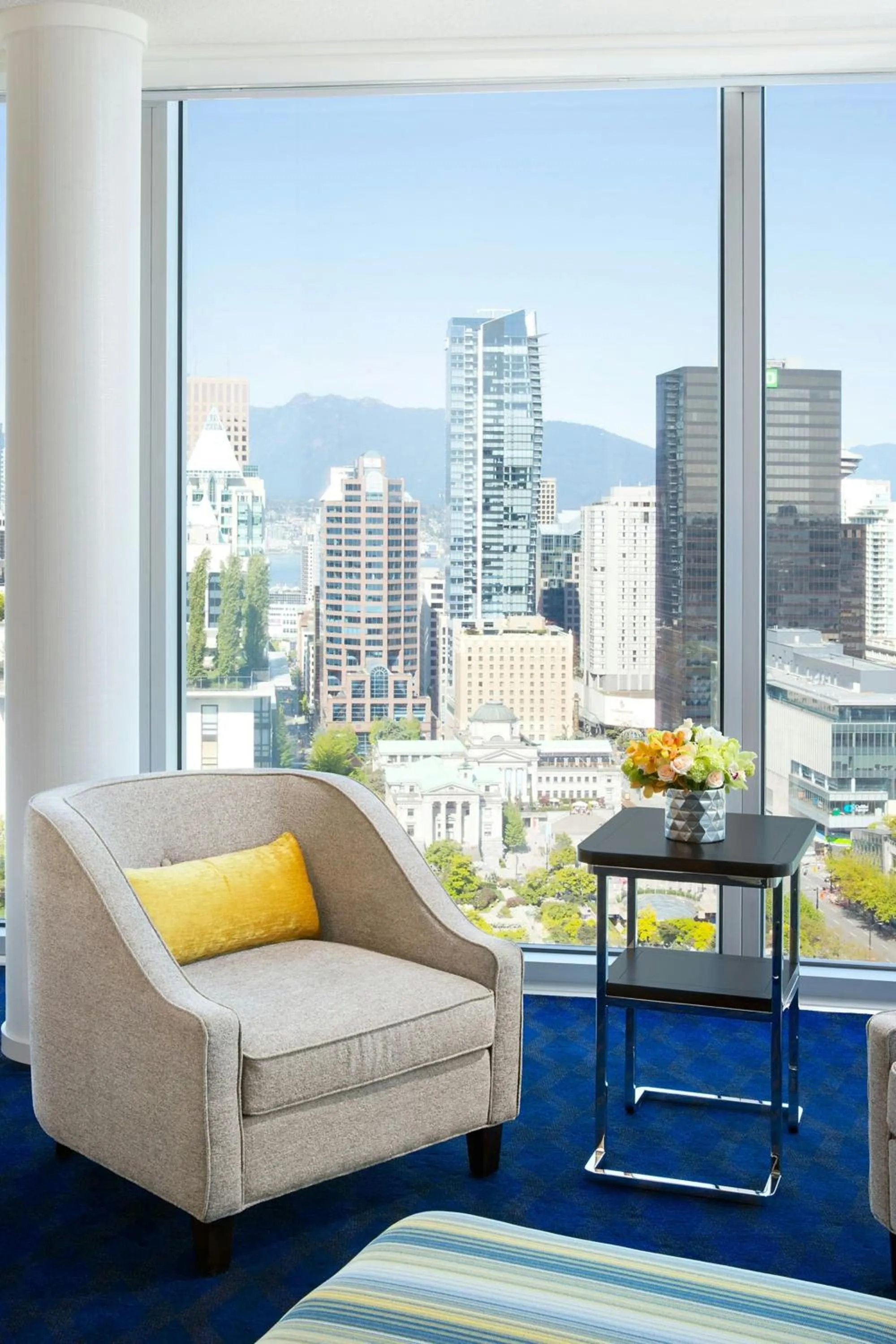 Photo of the whole room in Sheraton Vancouver Wall Centre