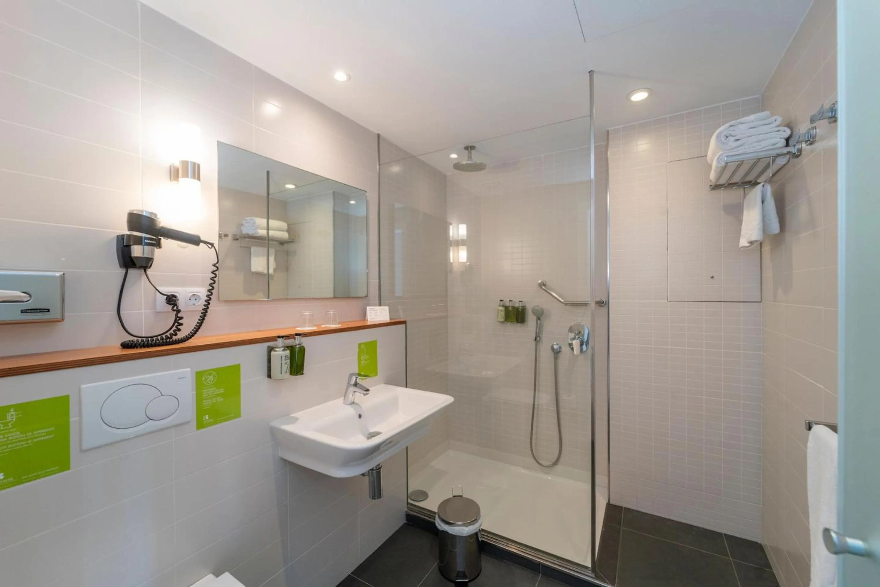 Bathroom in ARTIEM Carlos - Adults Only