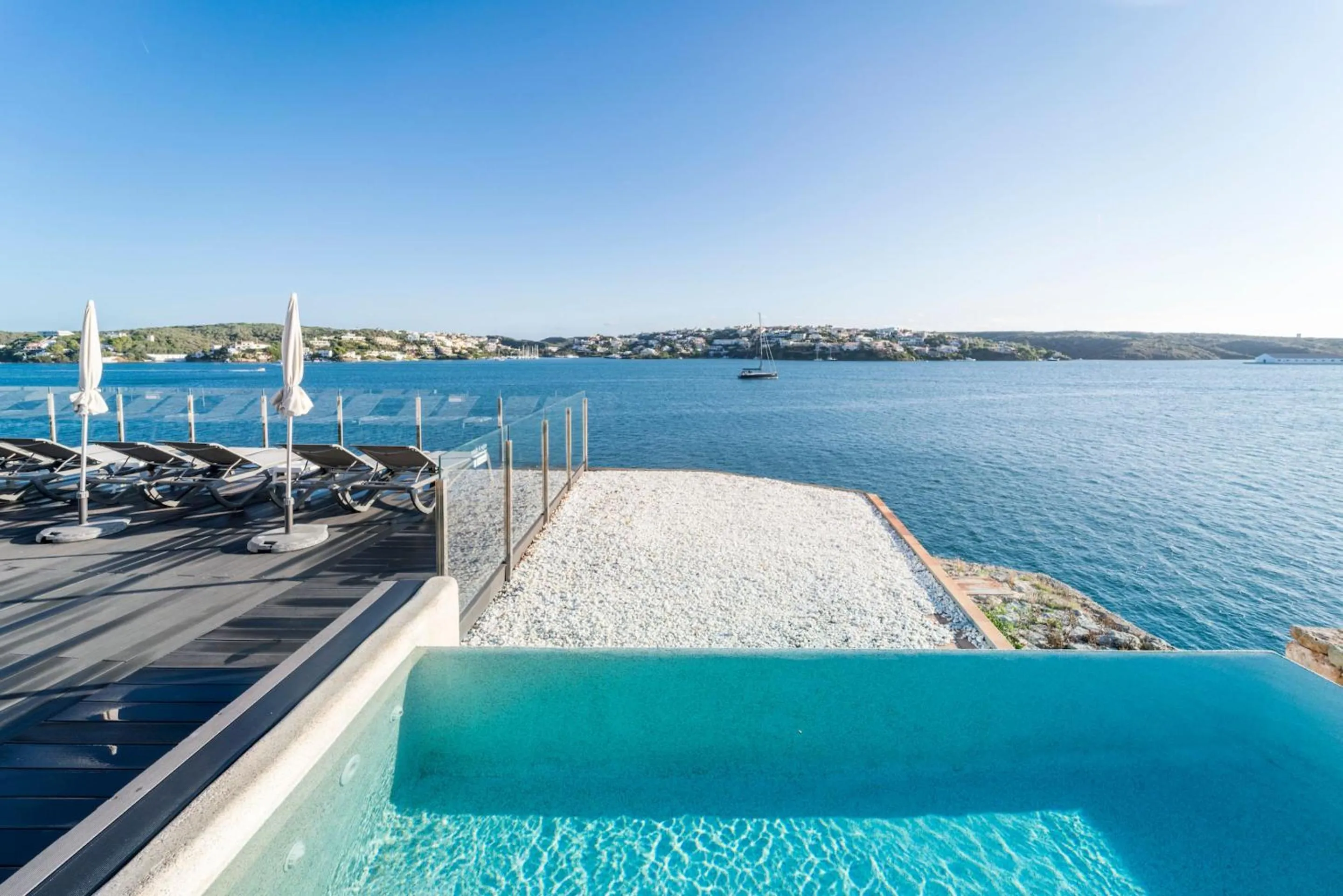 Off site in ARTIEM Carlos - Adults Only