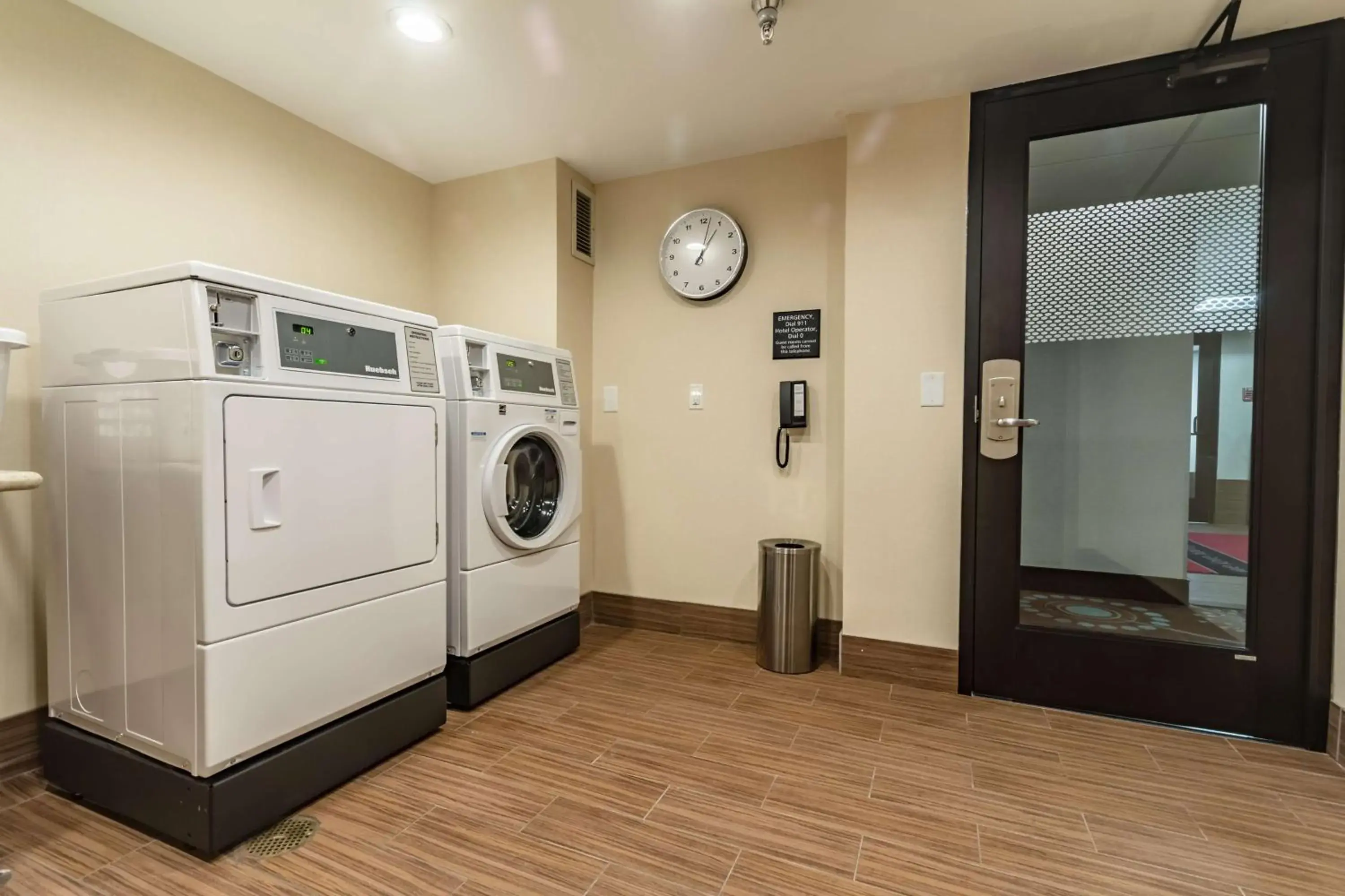 Property building in Hampton Inn Winchester-University/ Mall Property building in Hampton Inn Winchester-University/ Mall