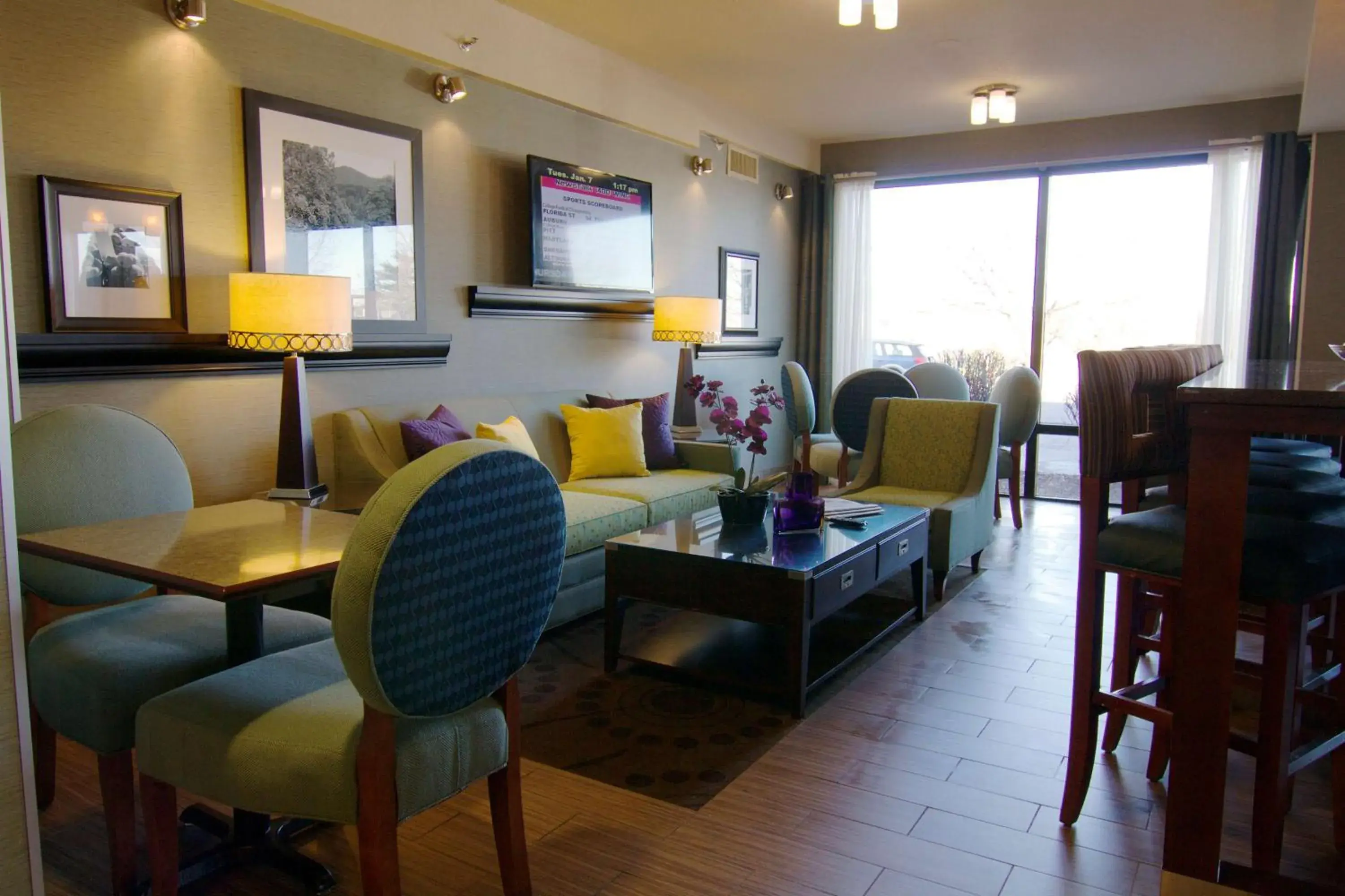 Lobby or reception in Hampton Inn Winchester-University/ Mall Lobby or reception in Hampton Inn Winchester-University/ Mall