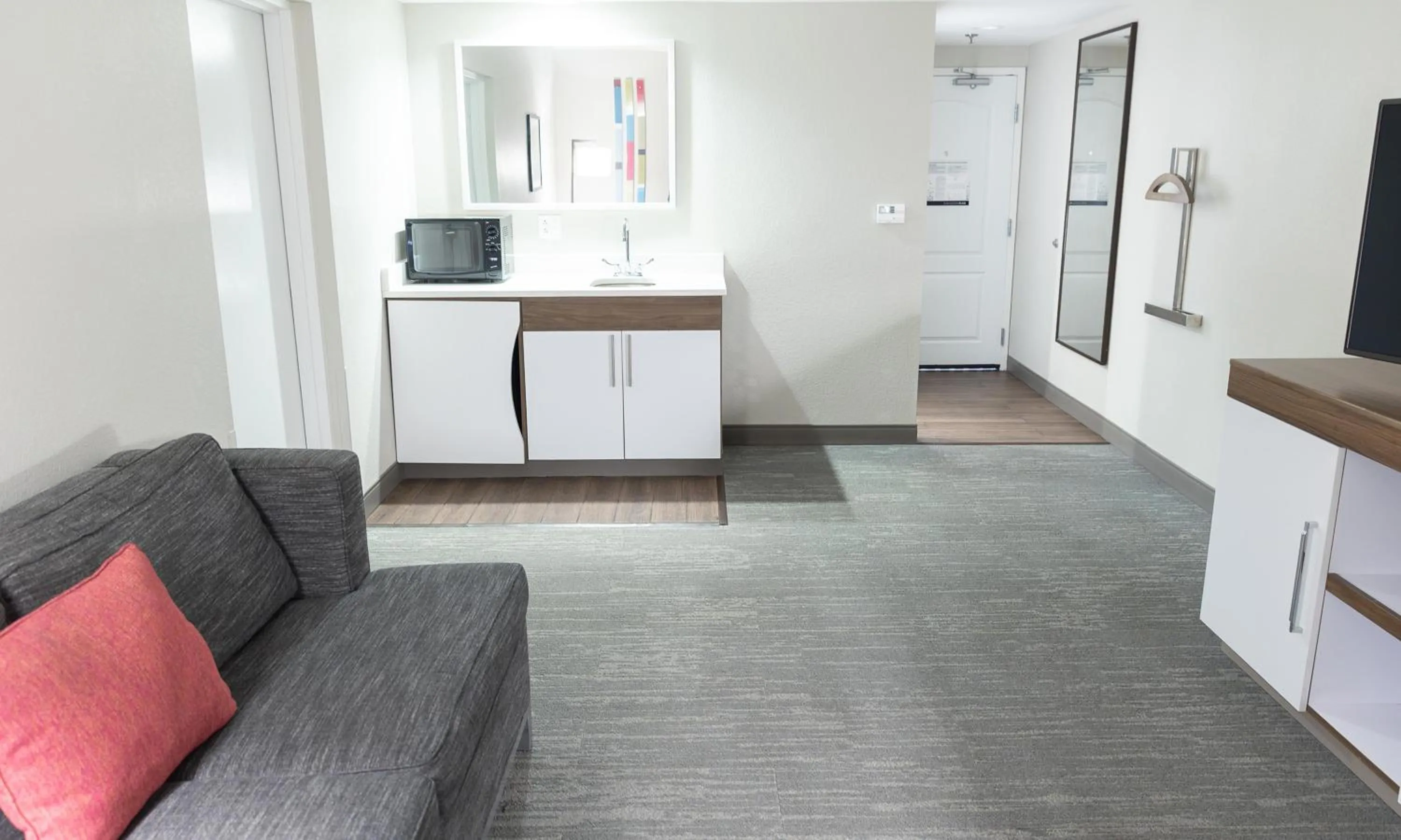 Living room in Hampton Inn Williamsport