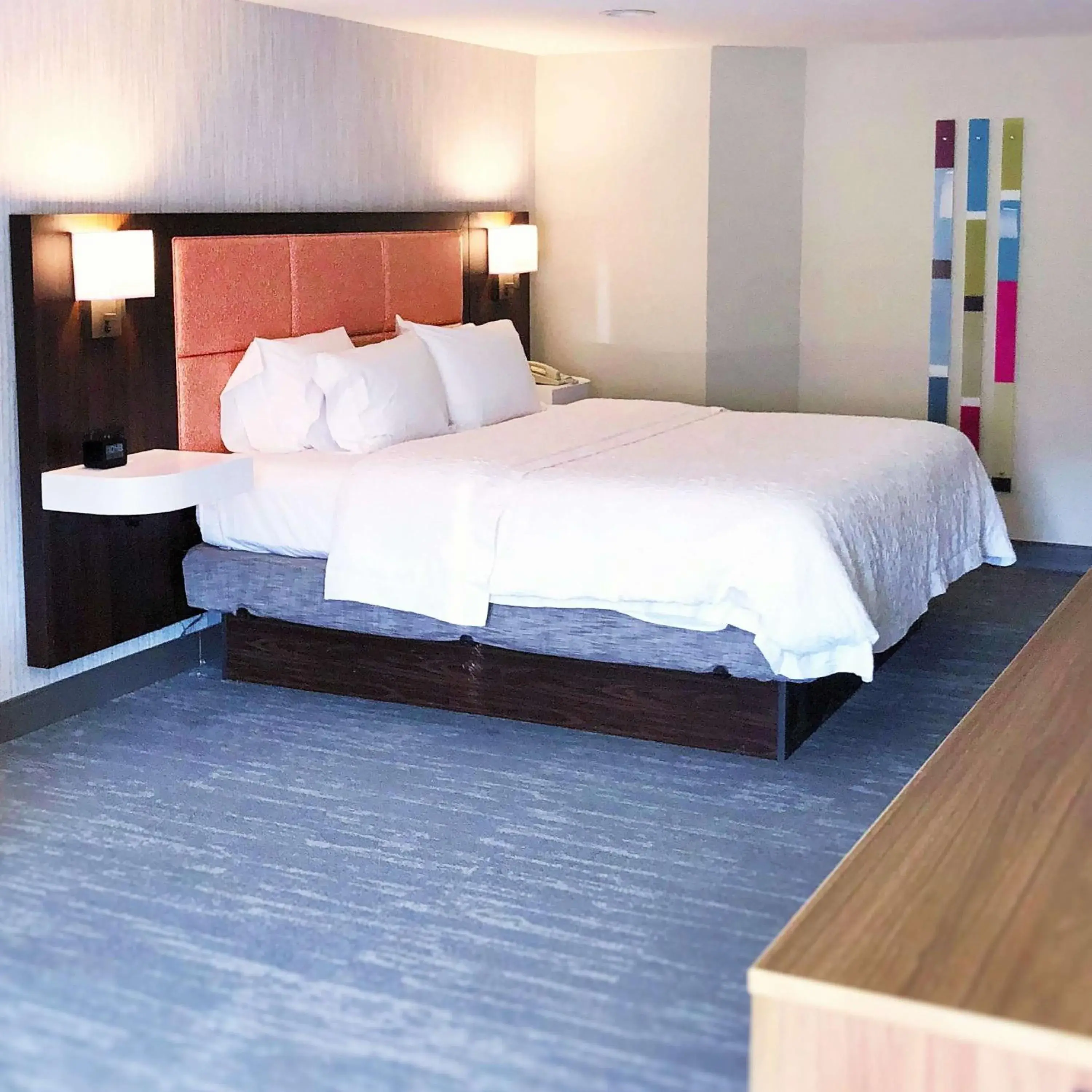 Bed in Hampton Inn Williamsport Bed in Hampton Inn Williamsport