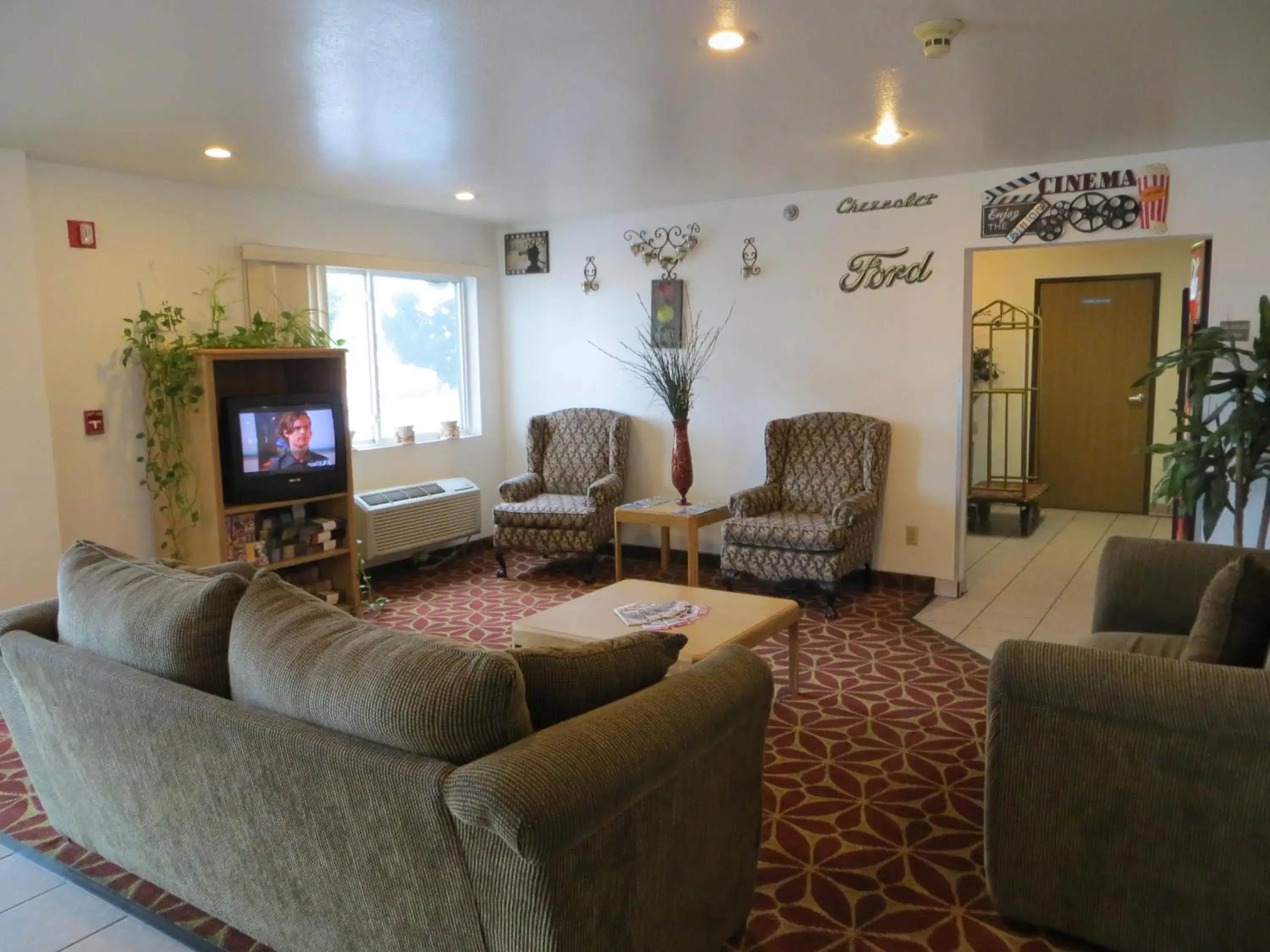 Lobby or reception in Super 8 by Wyndham Austin North/University Area Lobby or reception in Super 8 by Wyndham Austin North/University Area