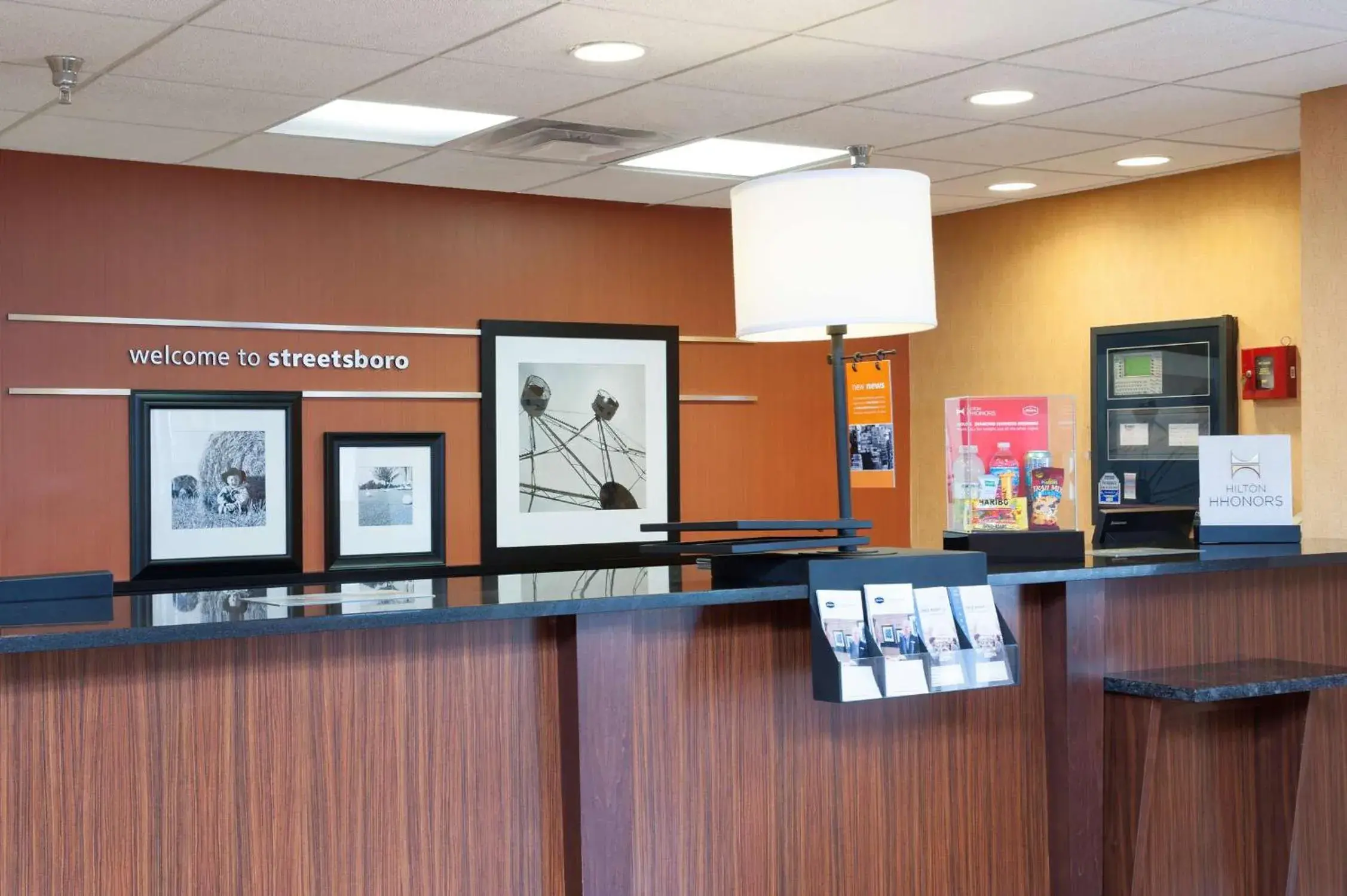 Lobby or reception in Hampton Inn & Suites Cleveland-Southeast-Streetsboro Lobby or reception in Hampton Inn & Suites Cleveland-Southeast-Streetsboro