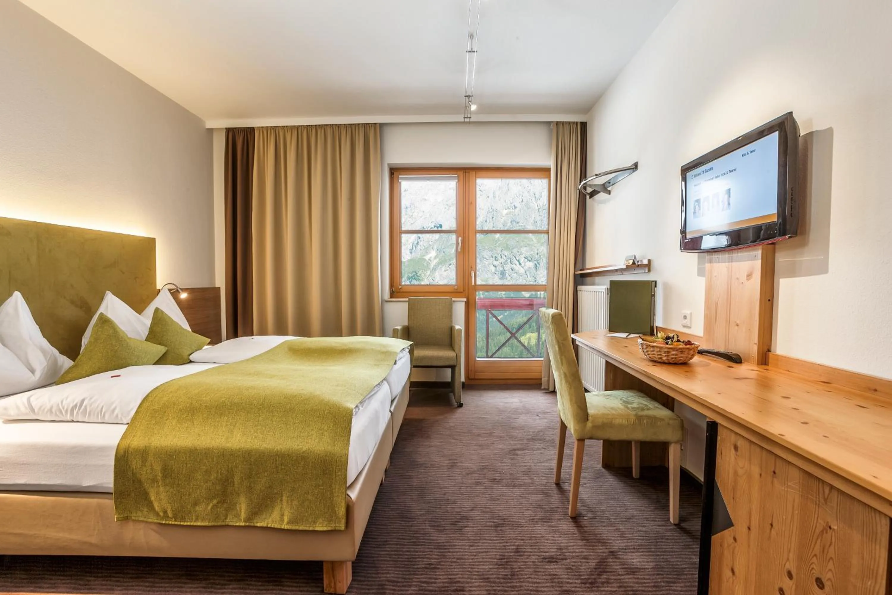 Photo of the whole room, Bed in Aldiana Club Hochkönig