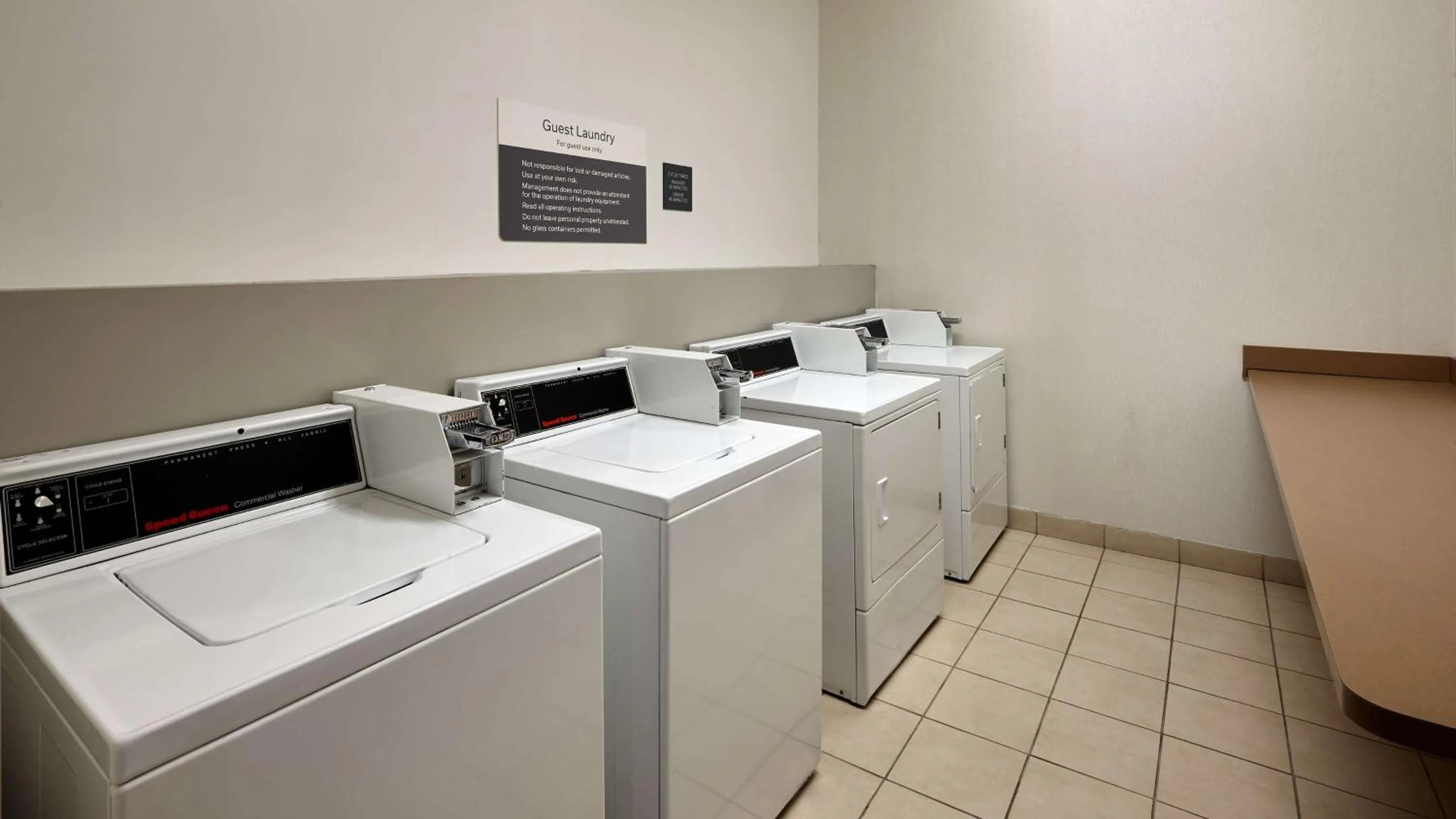 laundry in Hilton Garden Inn Merrillville