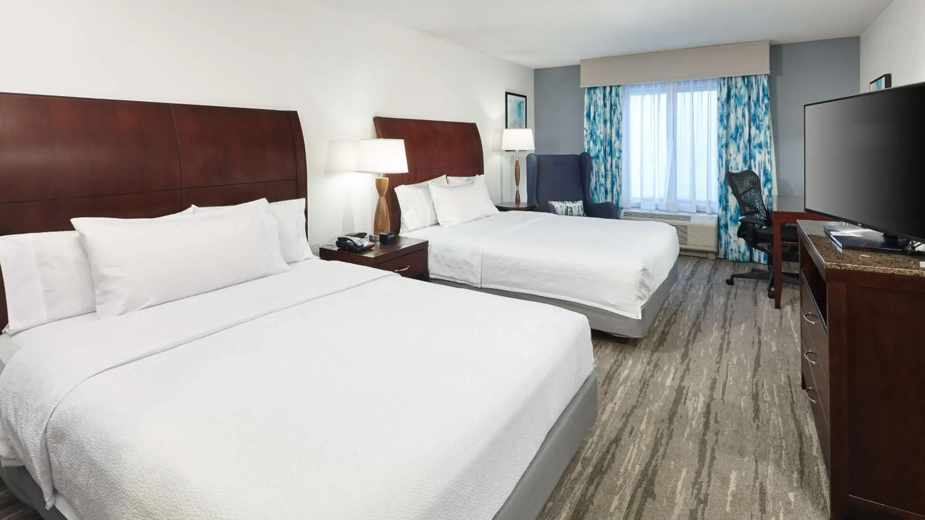 Premium Queen Room with Two Queen Beds in Hilton Garden Inn Merrillville Premium Queen Room with Two Queen Beds in Hilton Garden Inn Merrillville