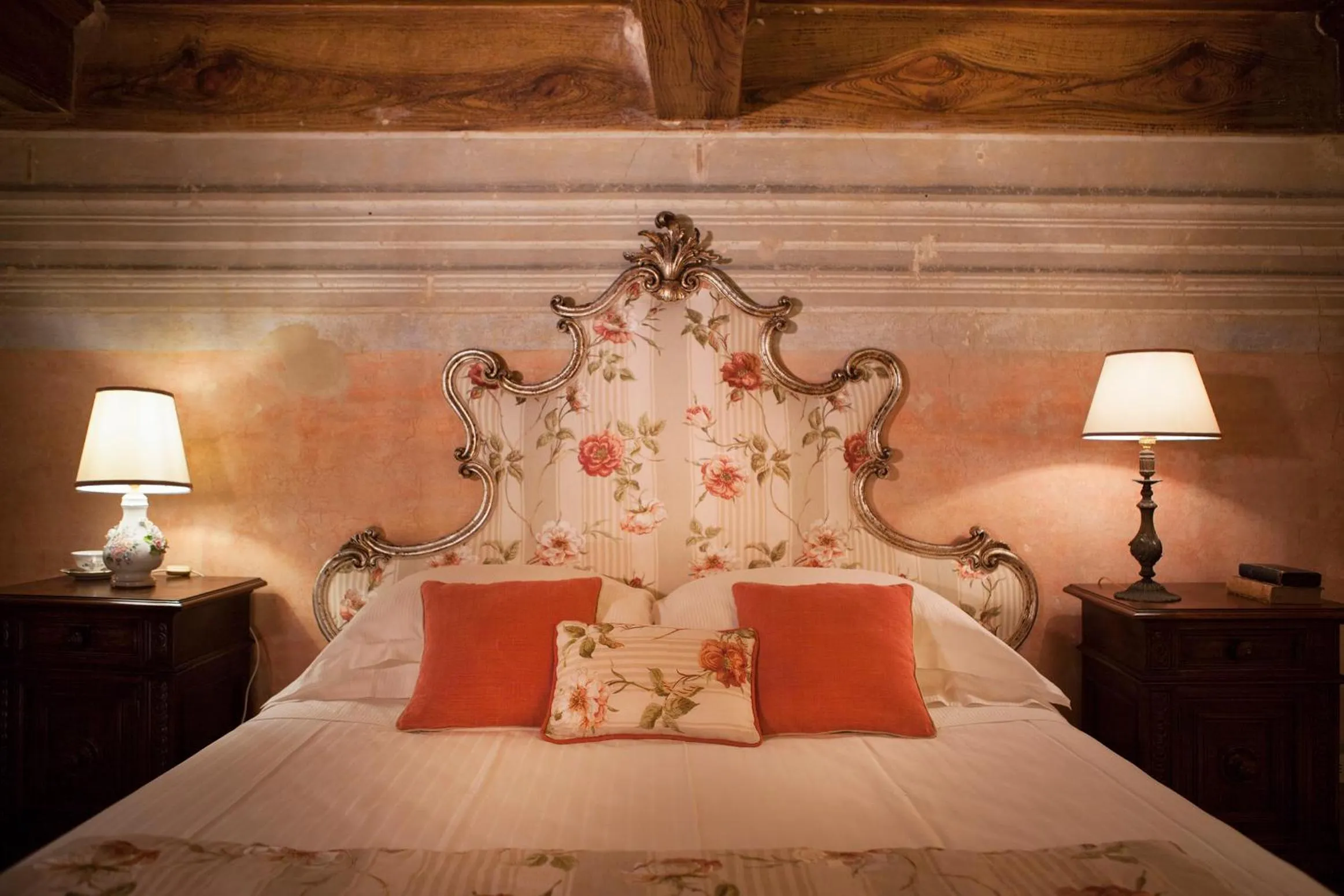 Bedroom, Bed in Villa Fillinelle