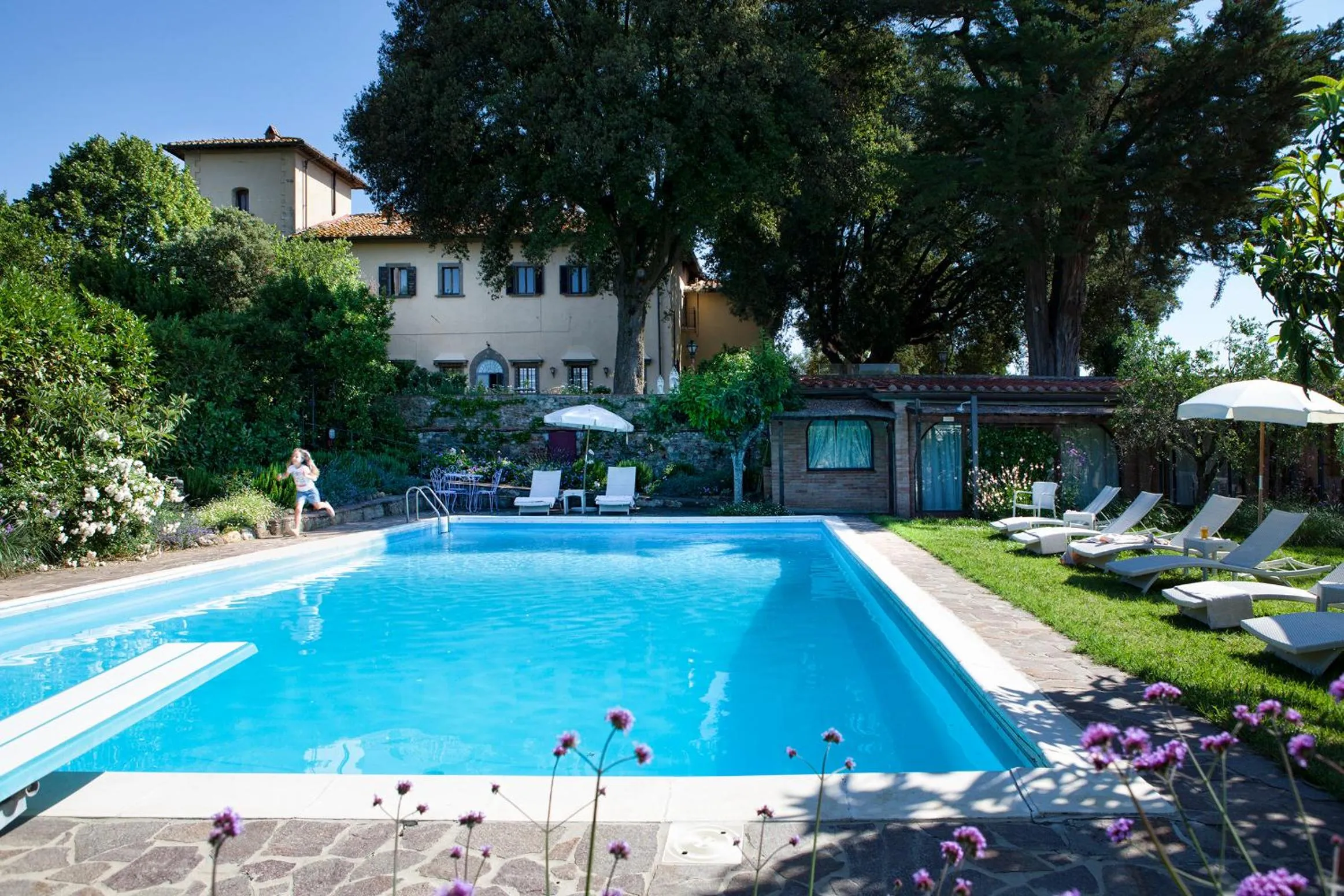 Property building in Villa Fillinelle