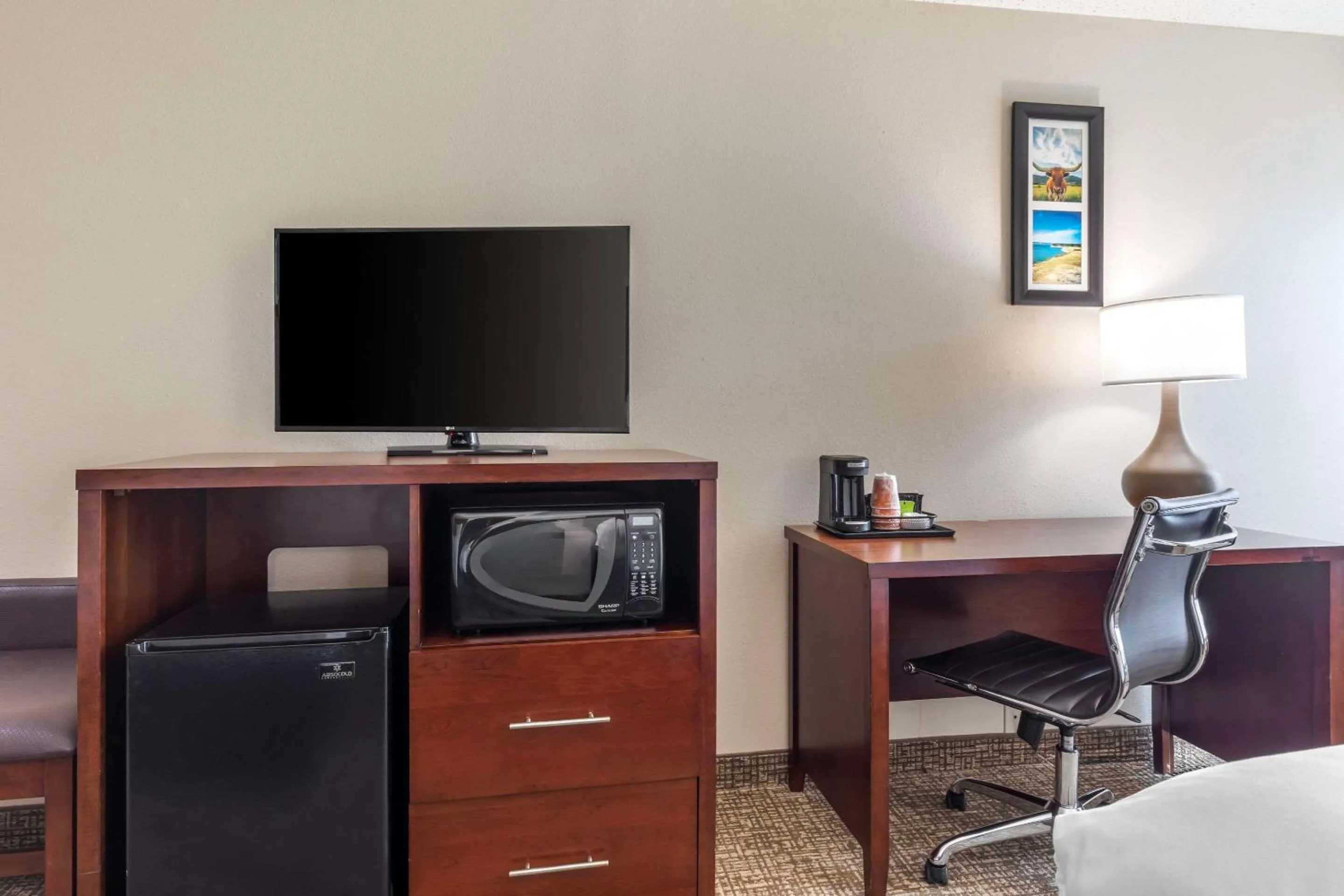 Bedroom in Comfort Inn & Suites Temple - Medical Center