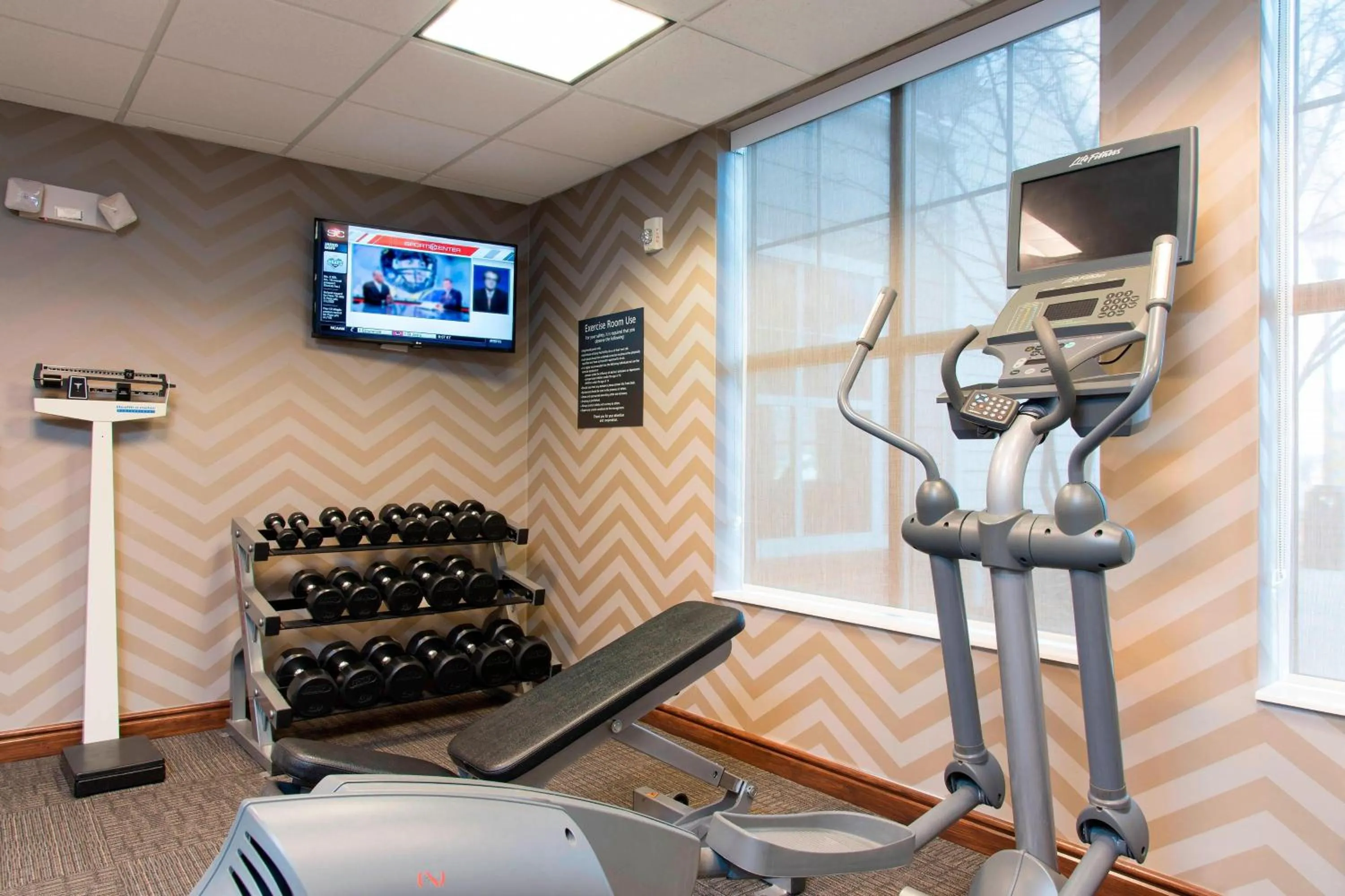Fitness centre/facilities in Residence Inn Moline Quad Cities