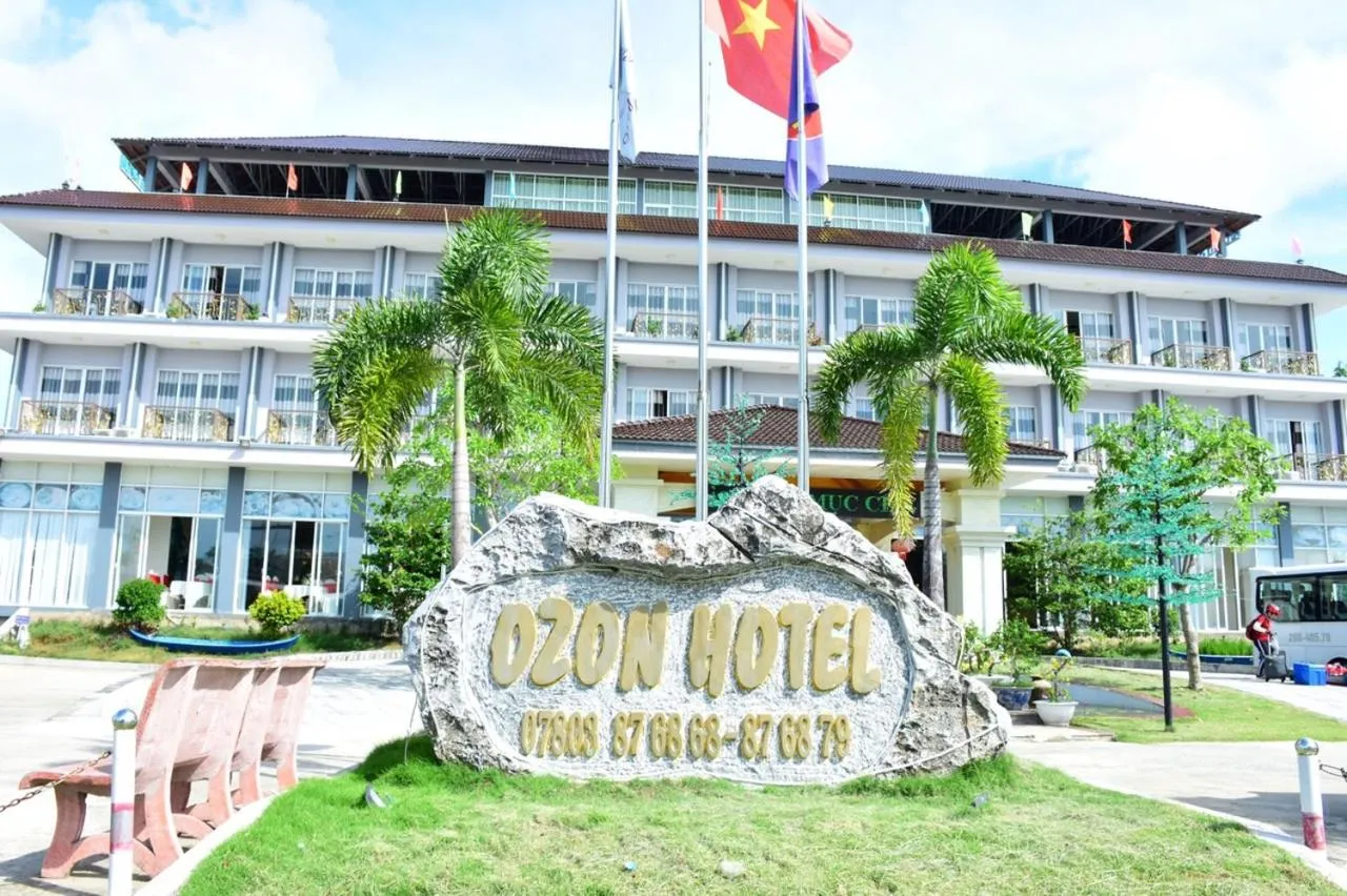 Ozon Hotel
