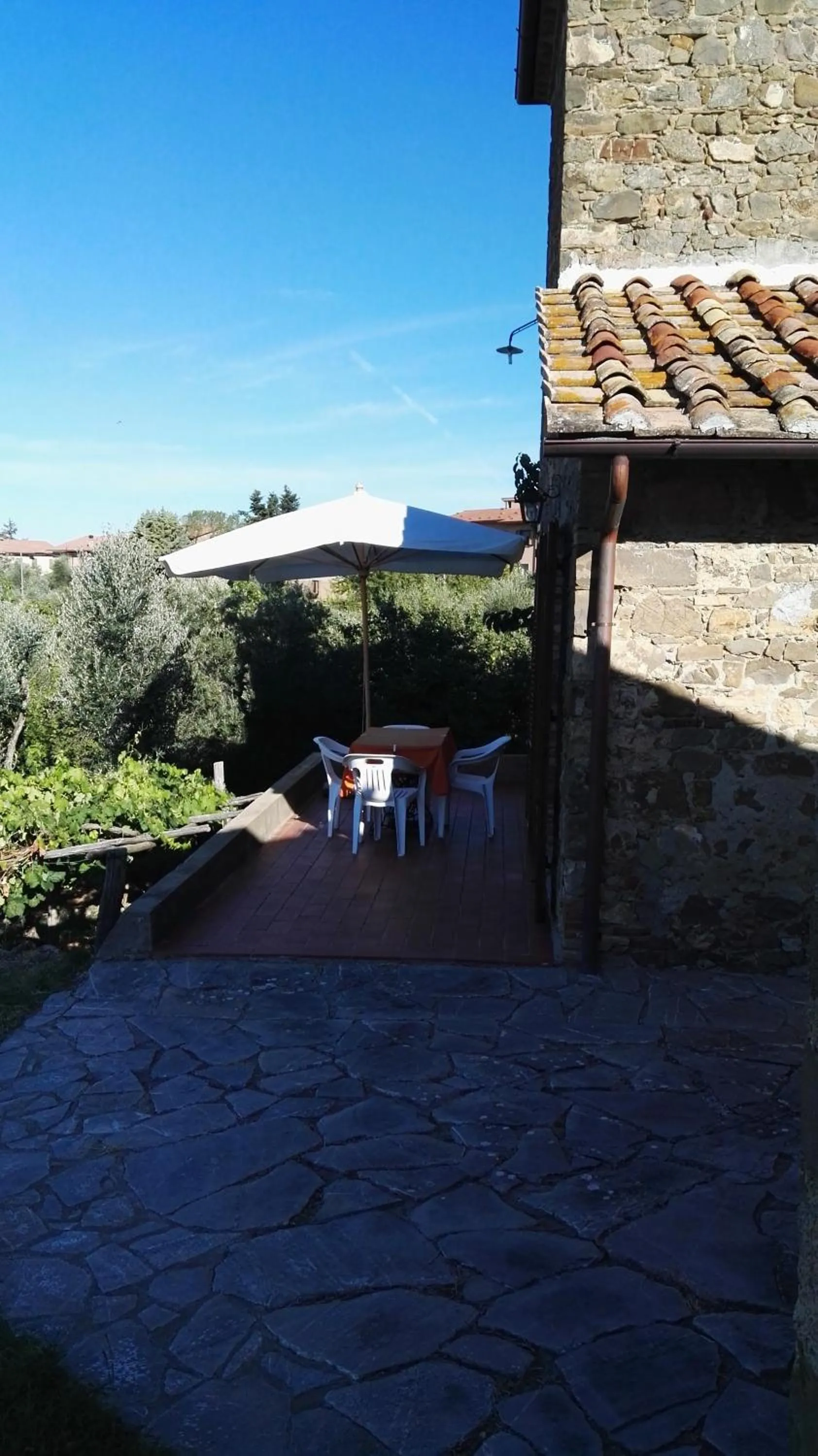 Property building in Colombaio In Colle