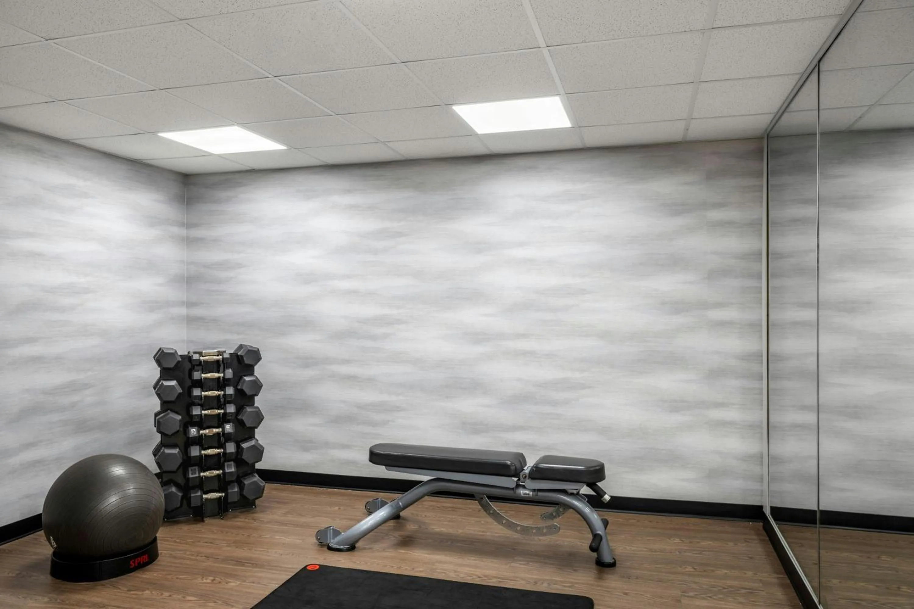 Fitness centre/facilities in Fairfield Inn and Suites by Marriott Marion