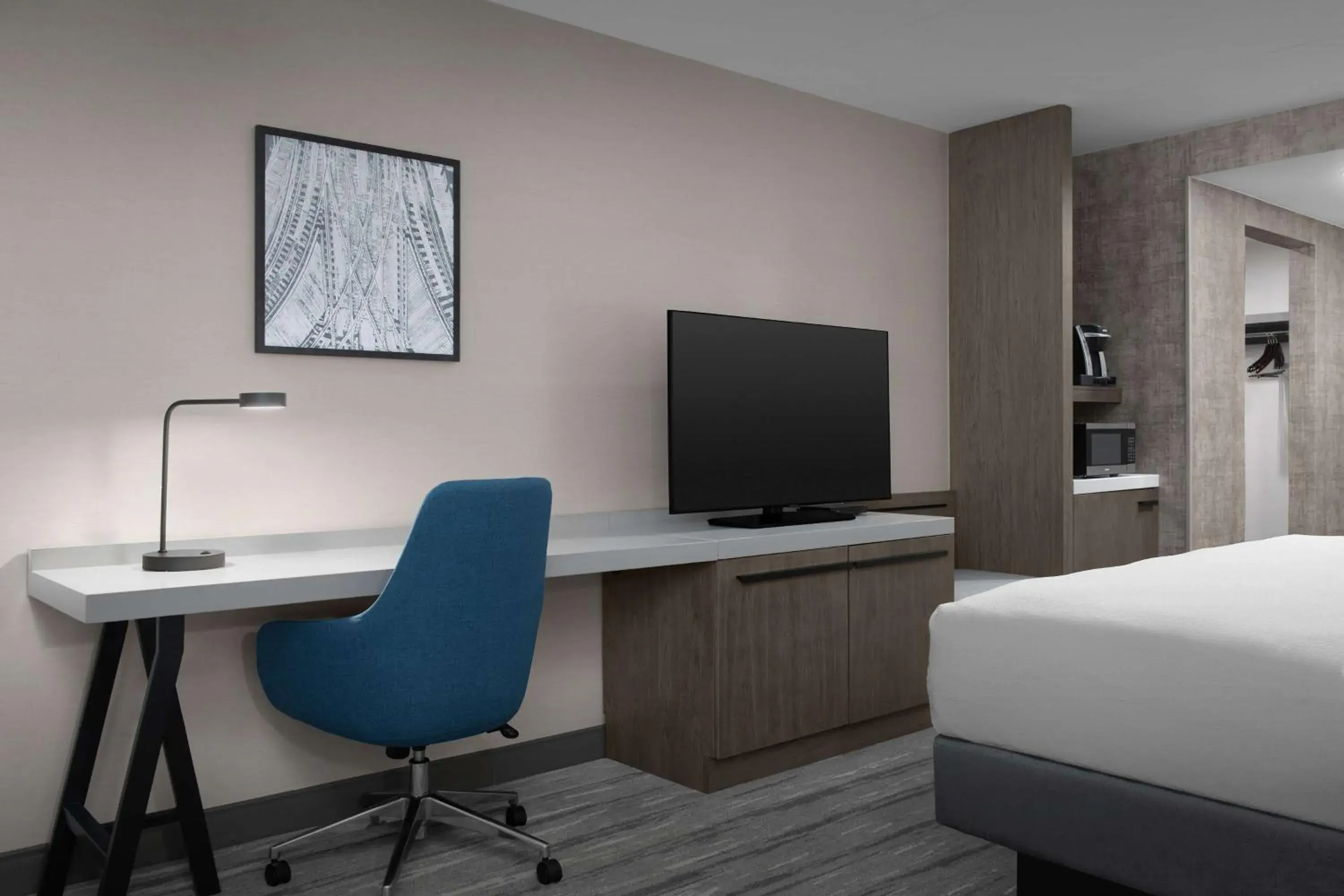 Bedroom, Bed in Hilton Garden Inn West Lafayette Wabash Landing Bedroom, Bed in Hilton Garden Inn West Lafayette Wabash Landing