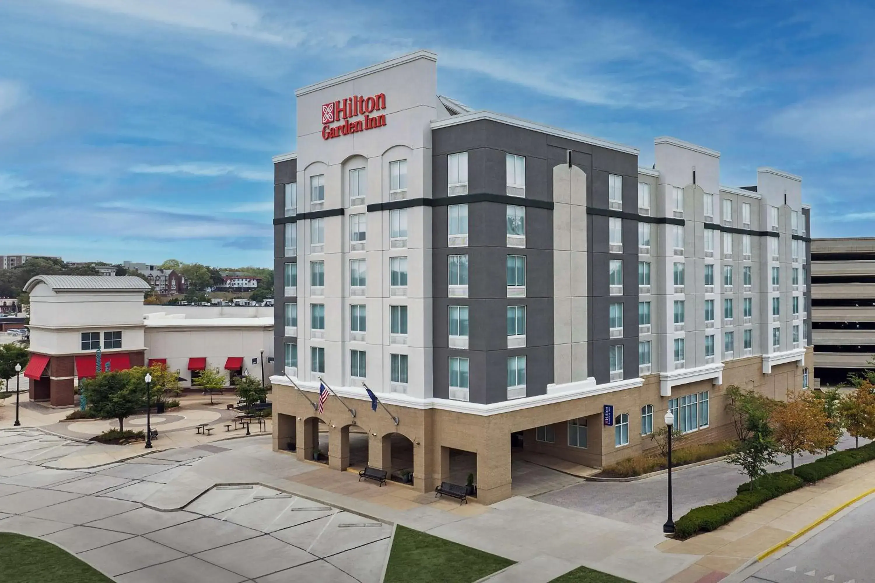 Property building in Hilton Garden Inn West Lafayette Wabash Landing Property building in Hilton Garden Inn West Lafayette Wabash Landing