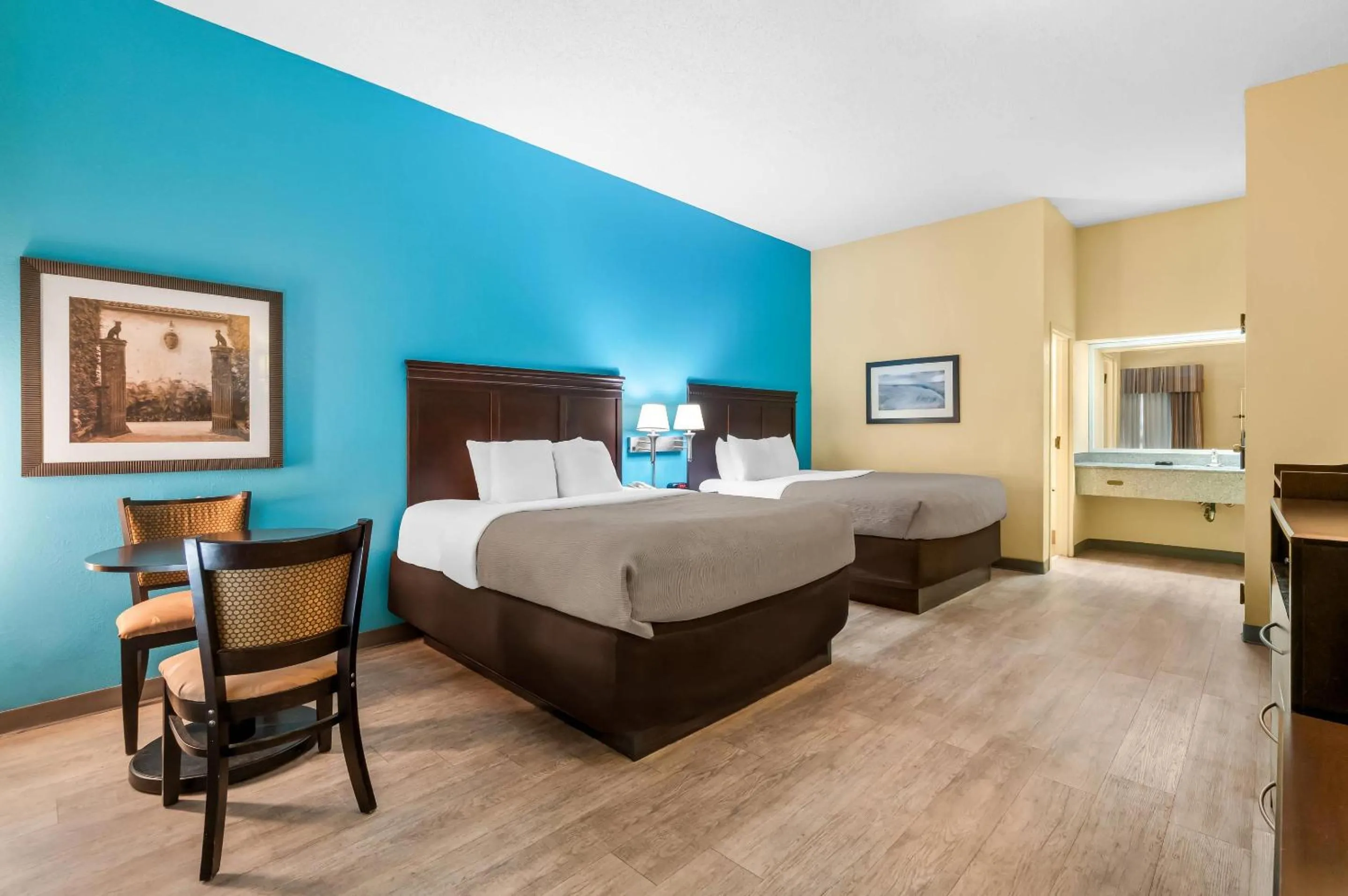 Bedroom, Bed in Quality Inn Union City US 51