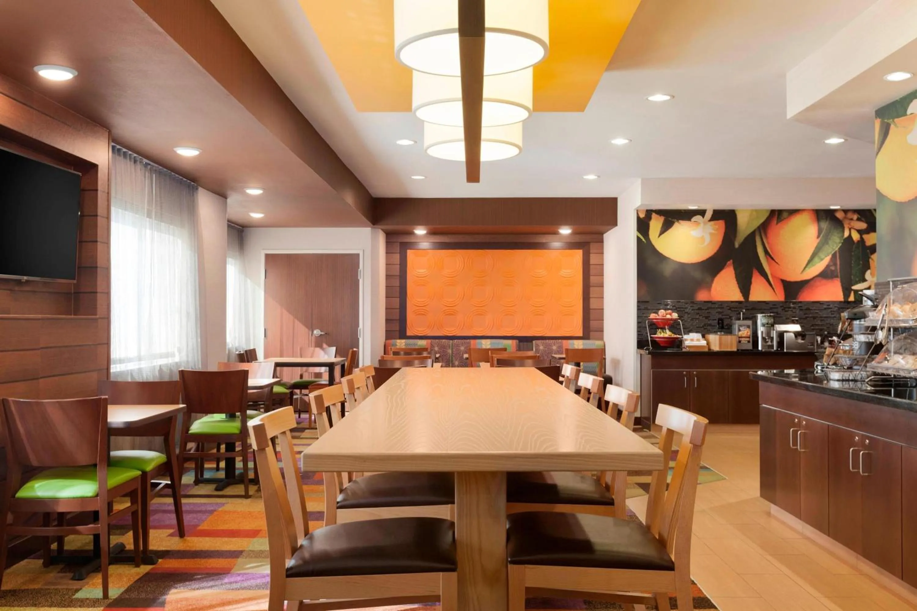 Restaurant/places to eat in Fairfield Inn & Suites Longview