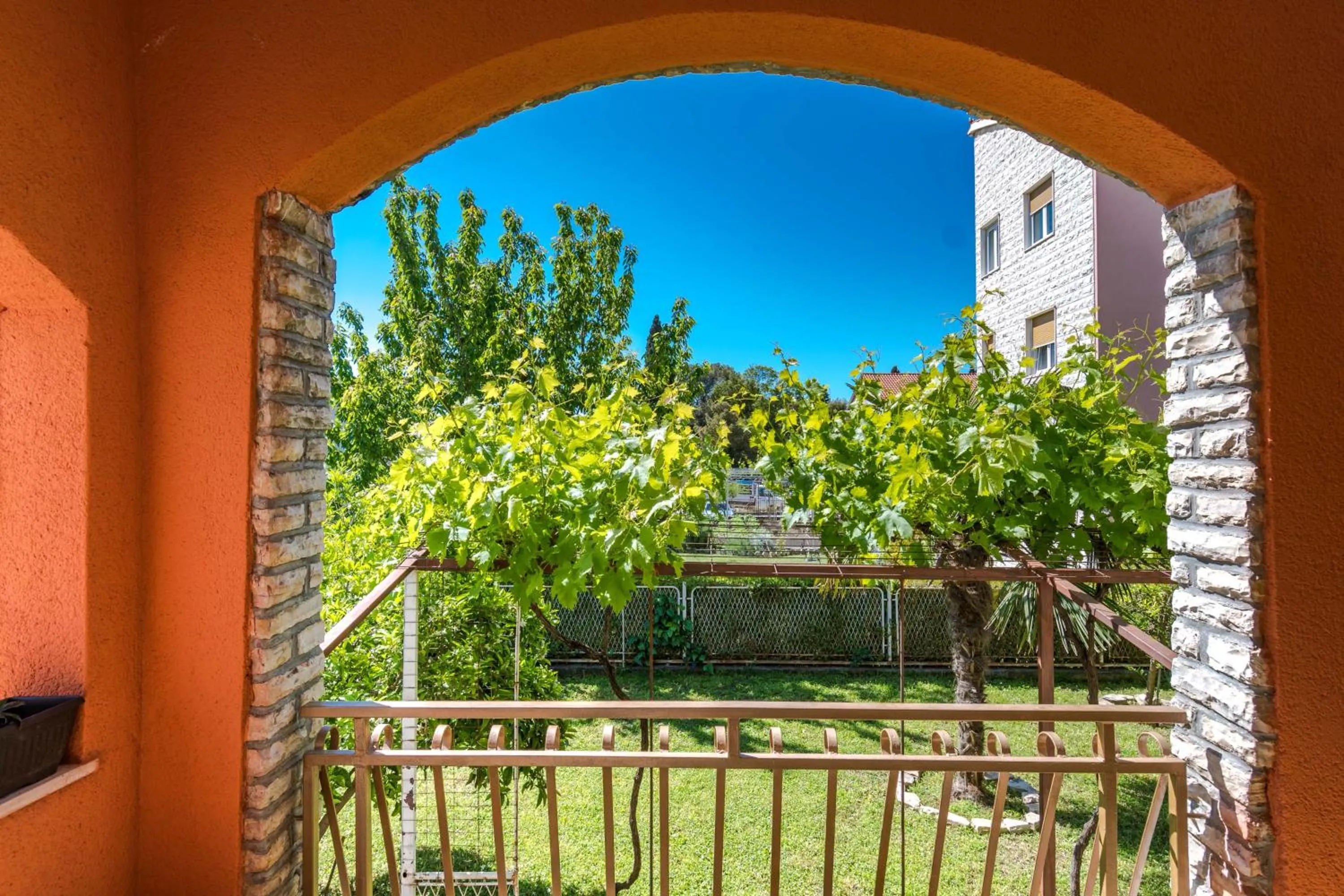 Apartment Yean