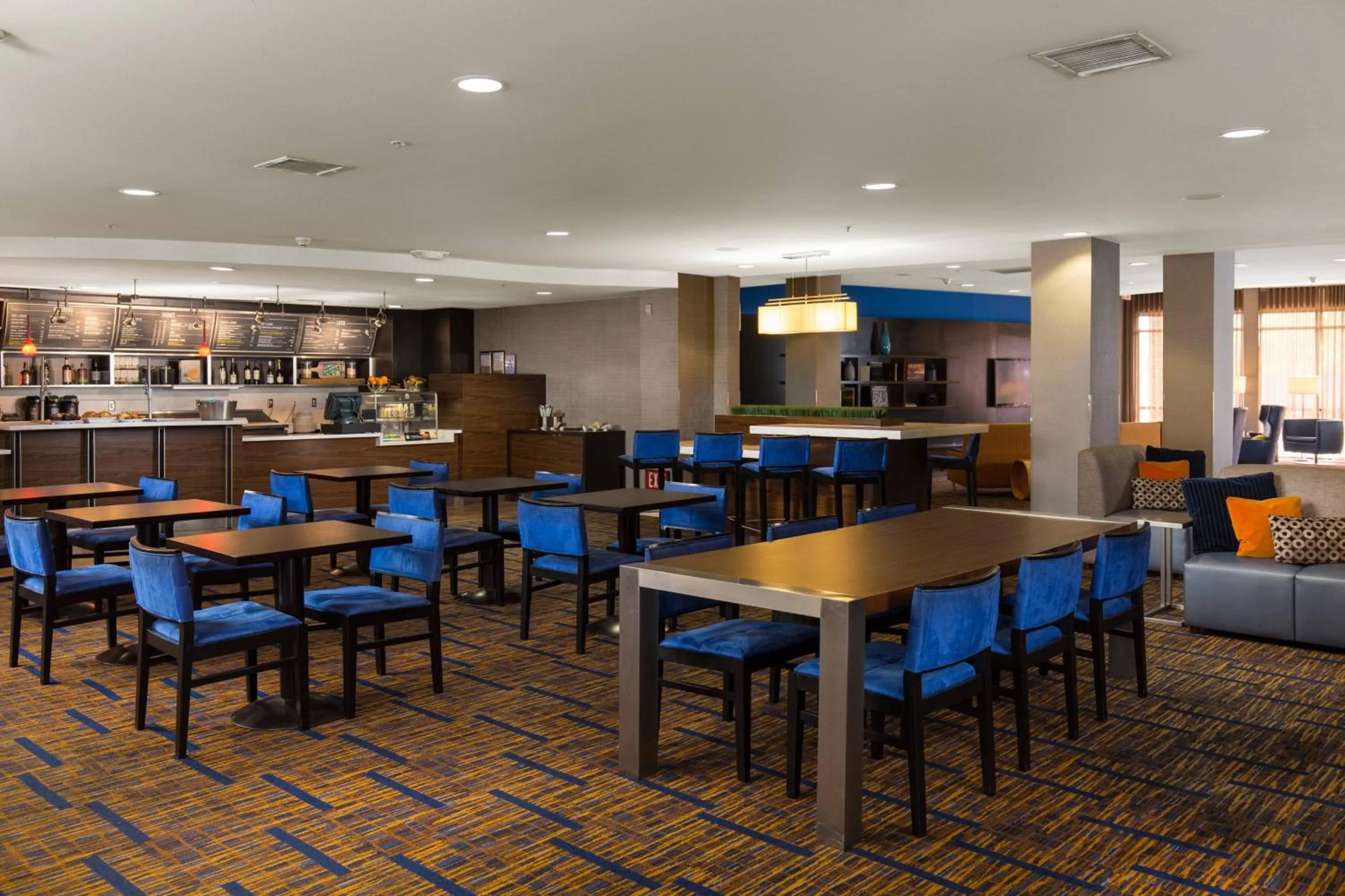 Restaurant/places to eat in Courtyard by Marriott Ontario Rancho Cucamonga