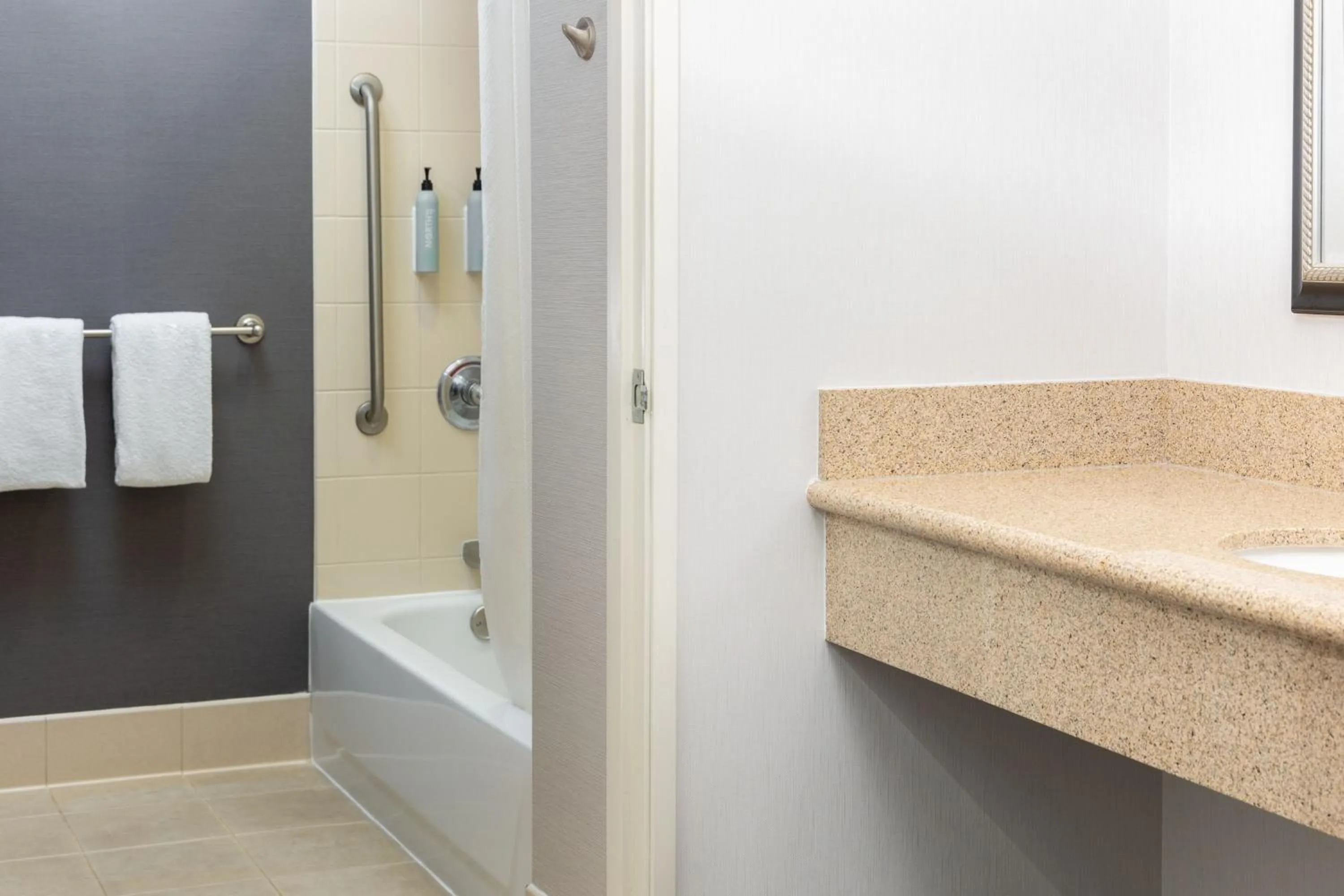 Bathroom in Courtyard by Marriott Ontario Rancho Cucamonga