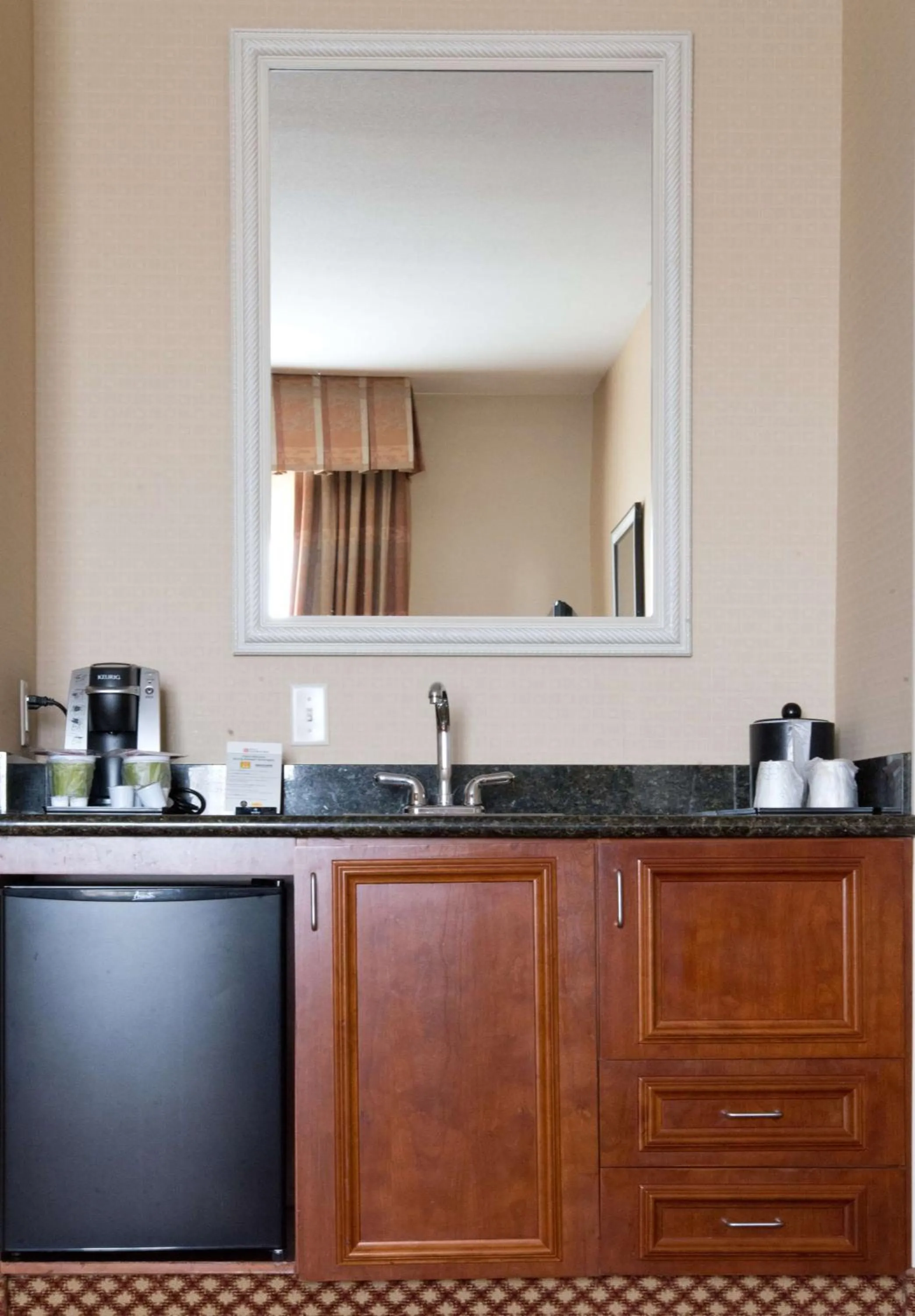 Kitchen or kitchenette in Hilton Garden Inn Laramie