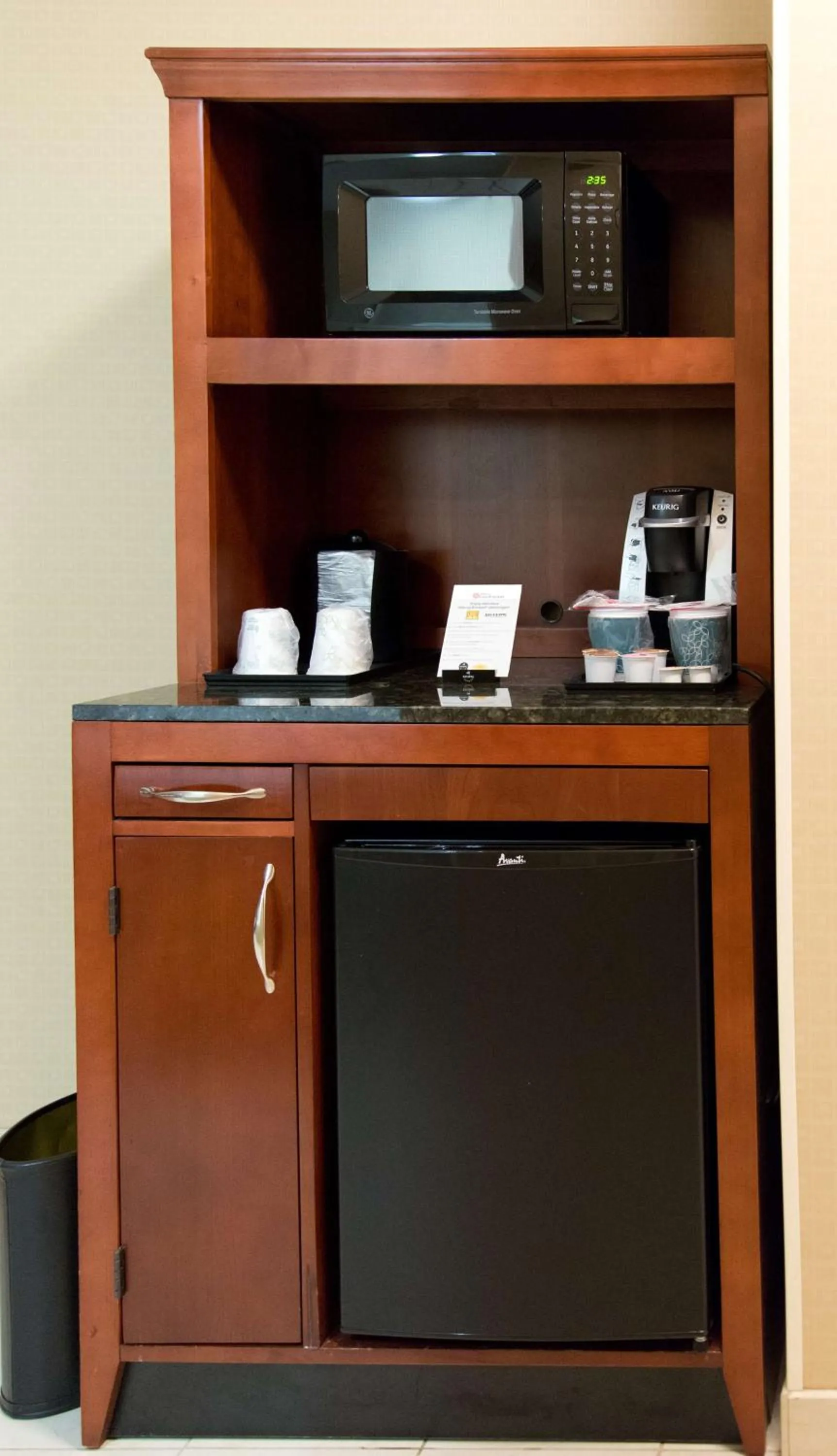 Kitchen or kitchenette in Hilton Garden Inn Laramie
