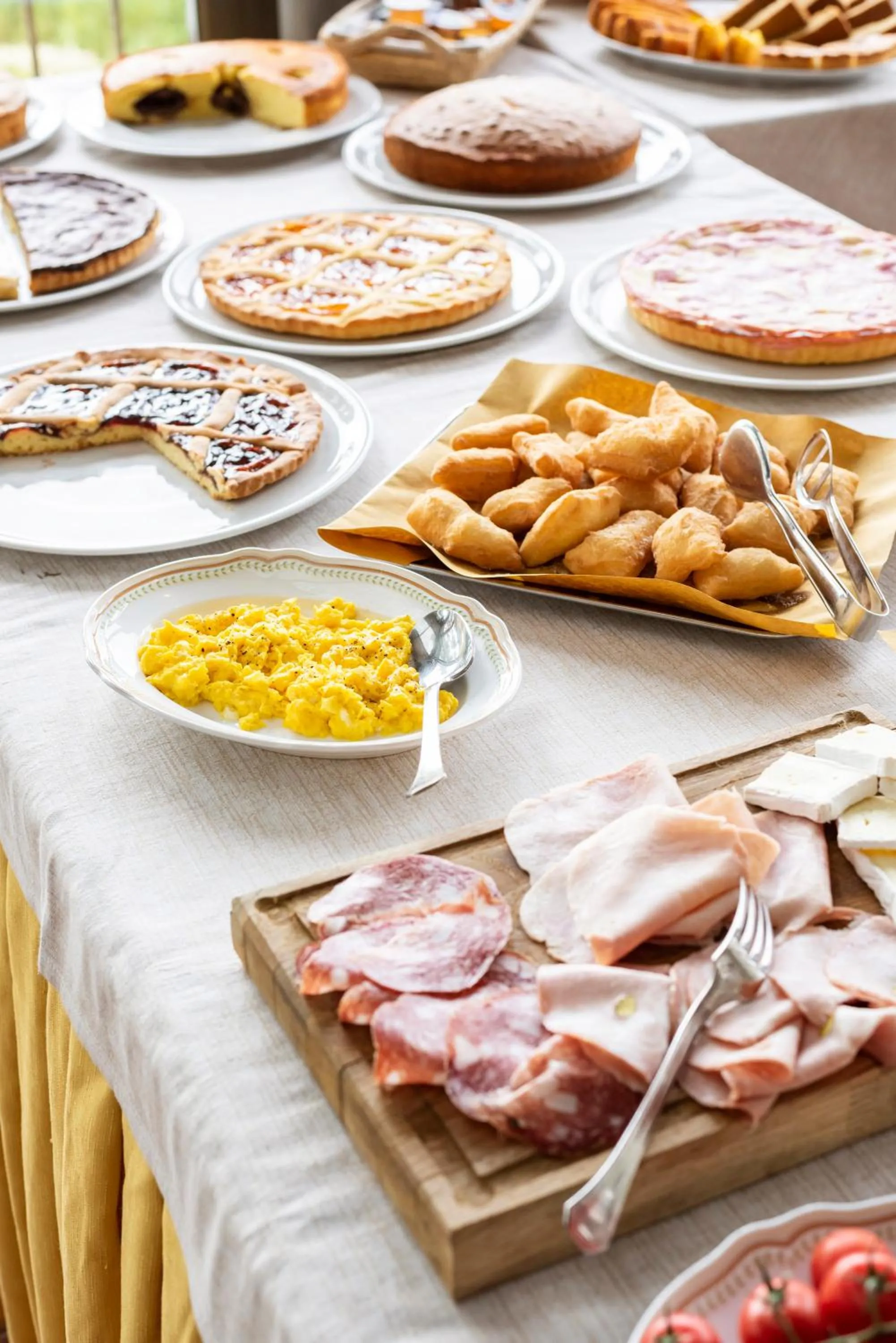 Breakfast in Antico Casale Di Scansano Resort