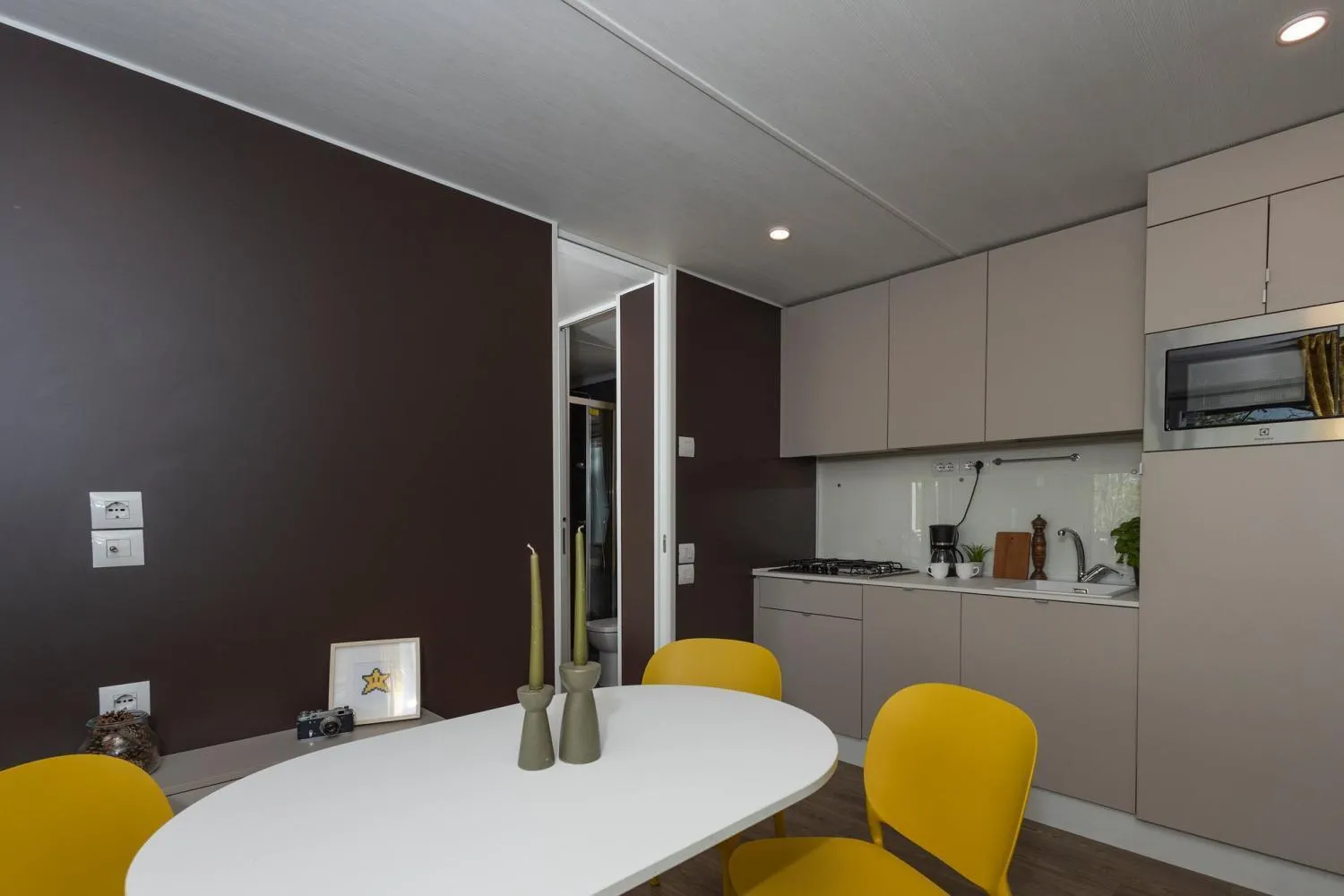 hu Norcenni Girasole village