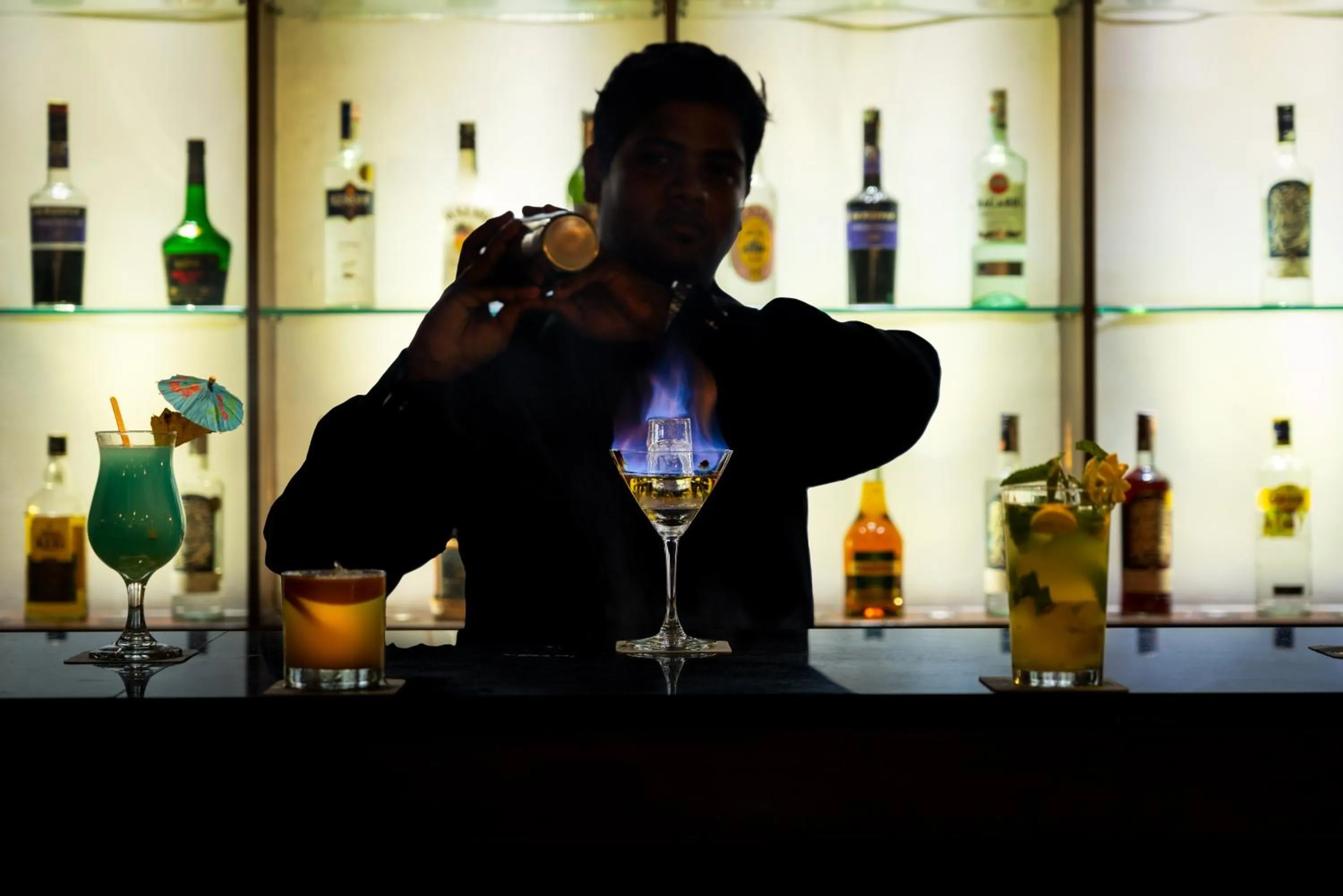 Lounge or bar in The Thinnai Hotel - Jaffna