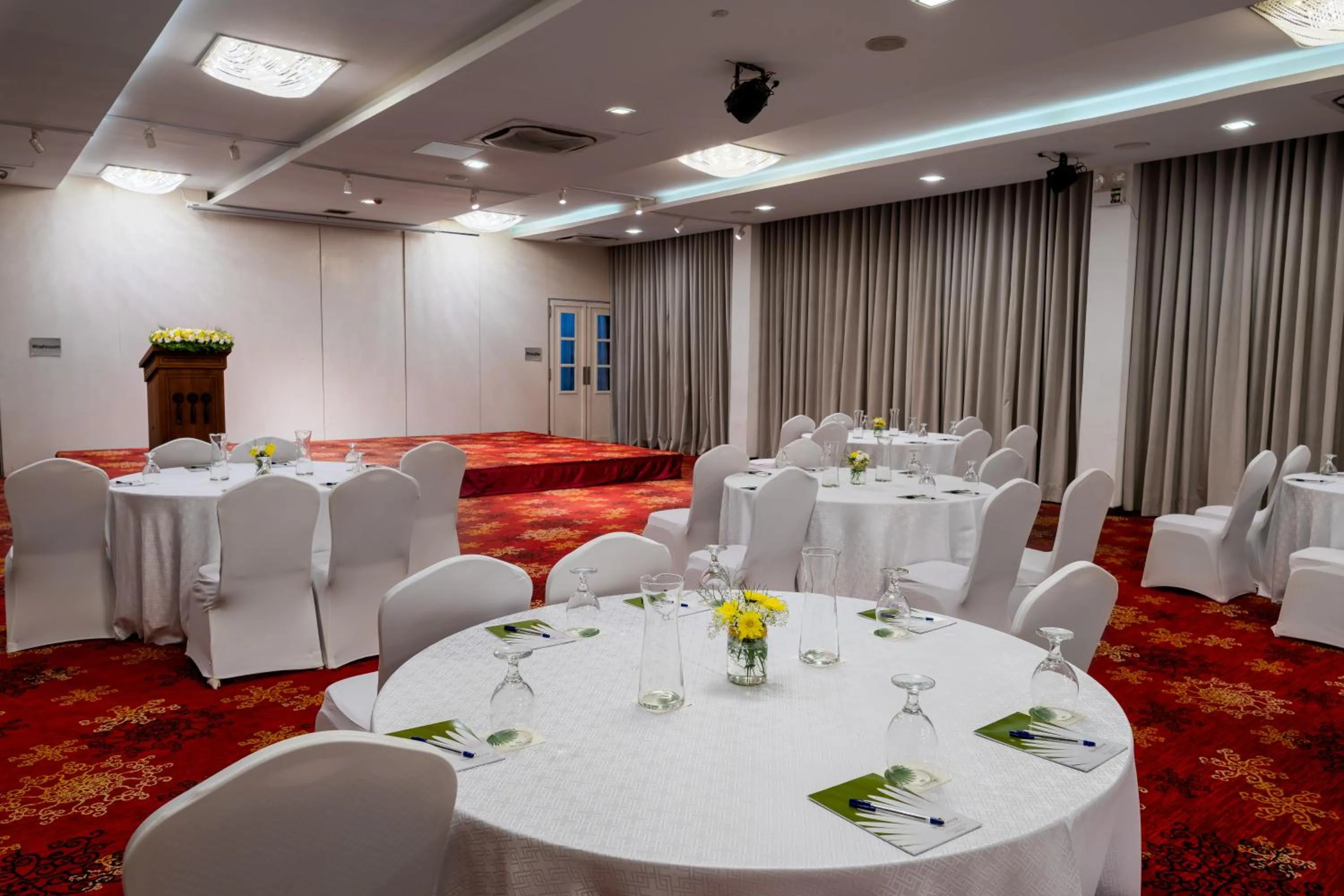 TV and multimedia in The Thinnai Hotel - Jaffna