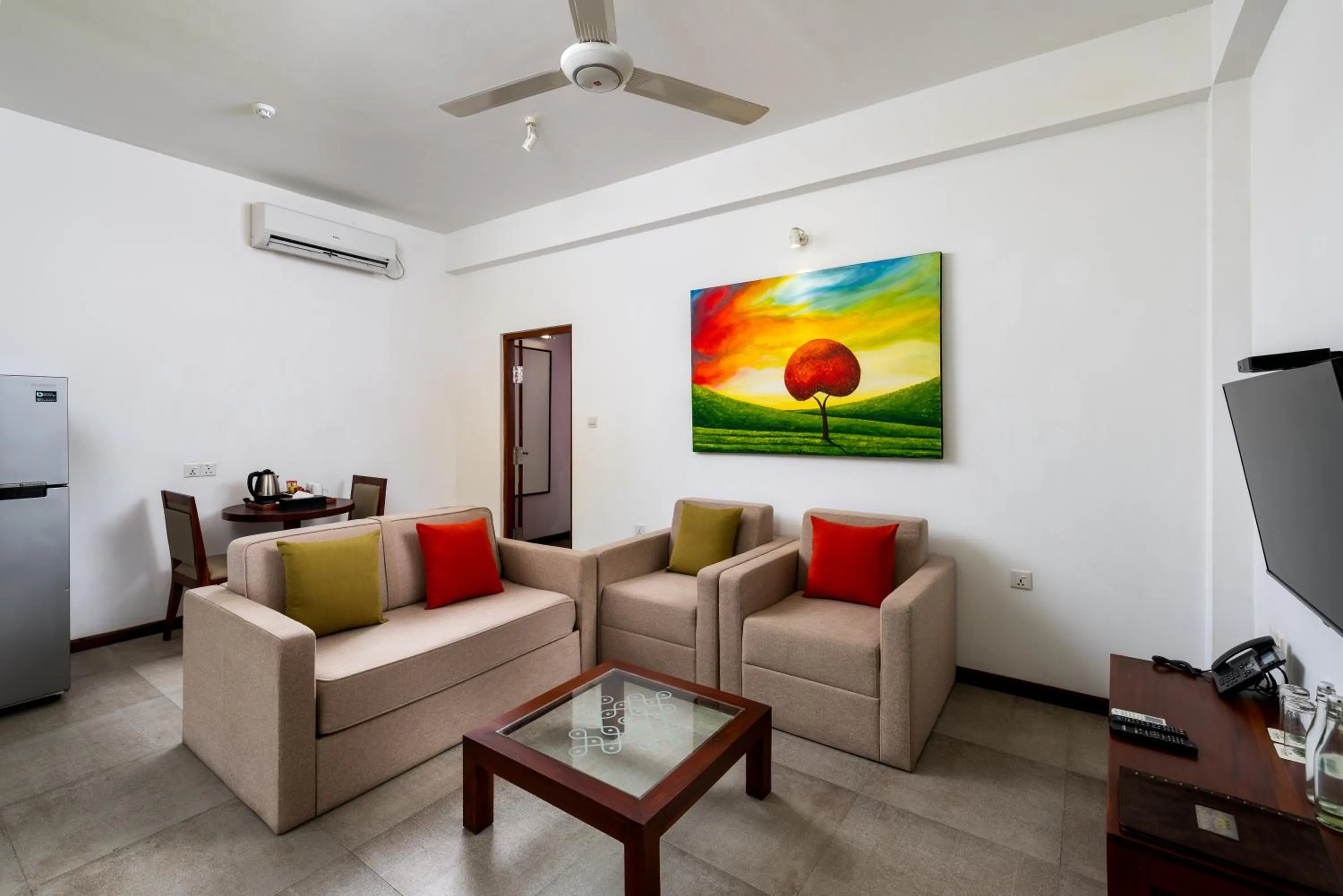 TV and multimedia in The Thinnai Hotel - Jaffna