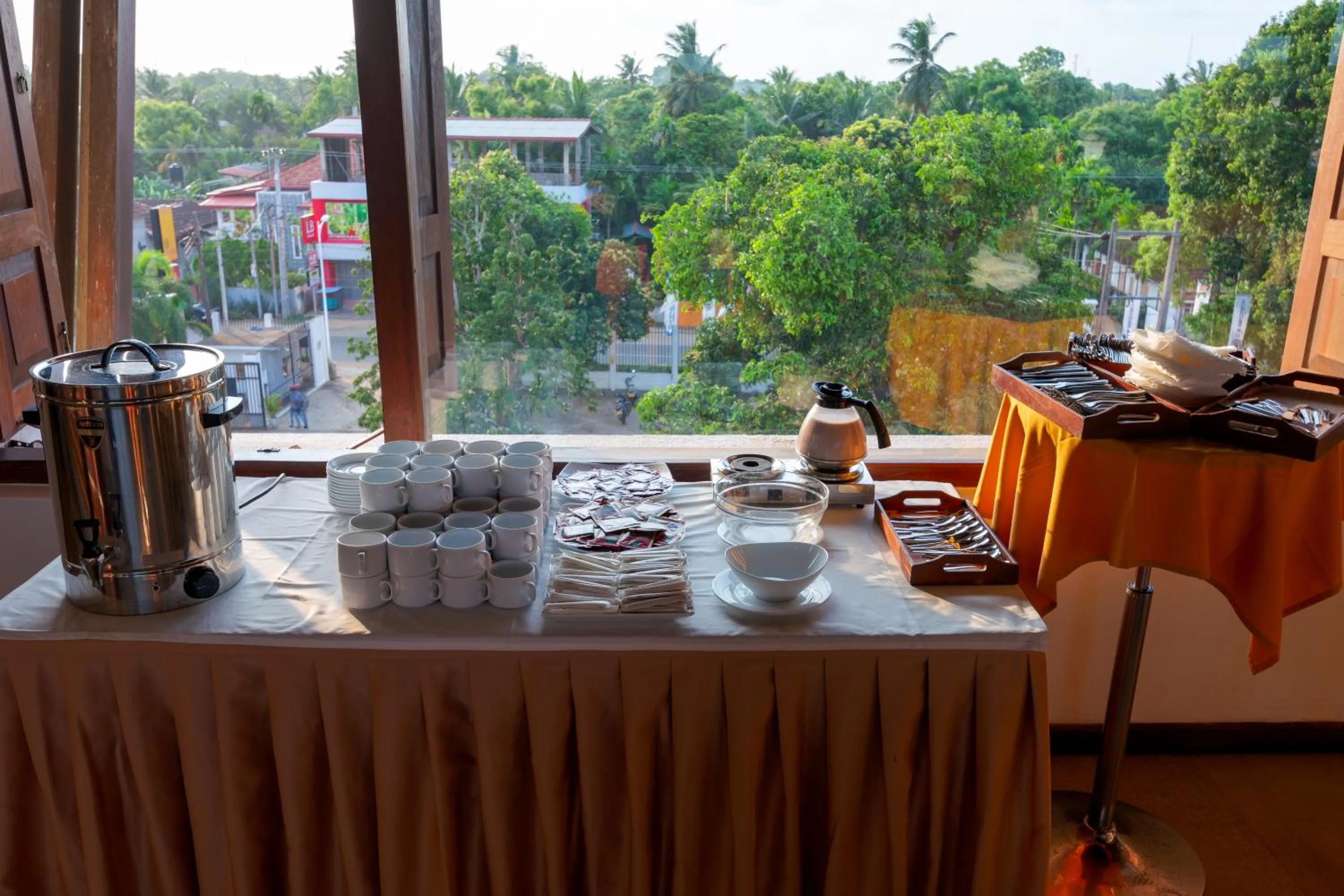 Breakfast in The Thinnai Hotel - Jaffna