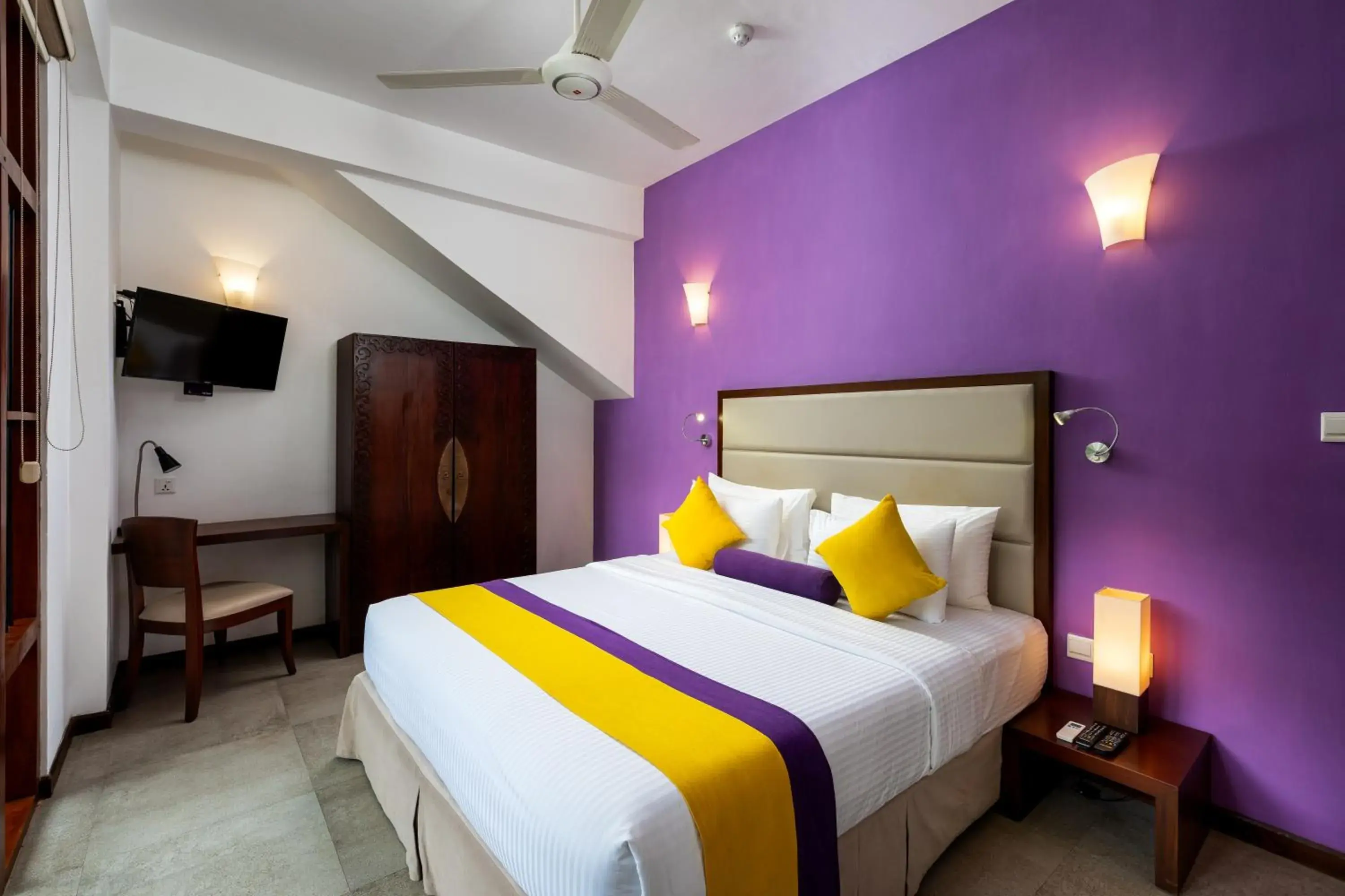 One-Bedroom Superior Suite with Balcony or Terrace - single occupancy in The Thinnai Hotel - Jaffna One-Bedroom Superior Suite with Balcony or Terrace - single occupancy in The Thinnai Hotel - Jaffna
