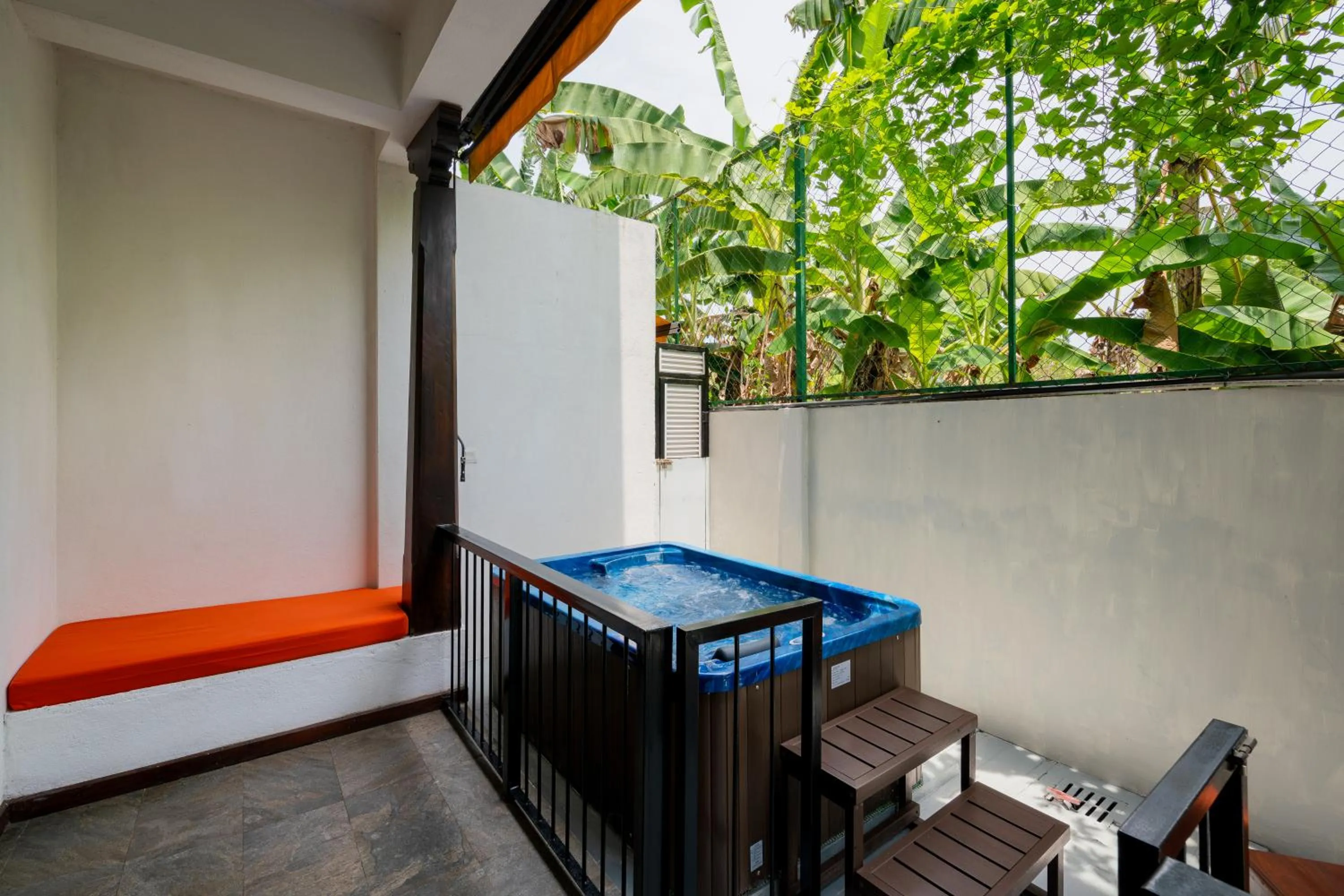 Garden in The Thinnai Hotel - Jaffna