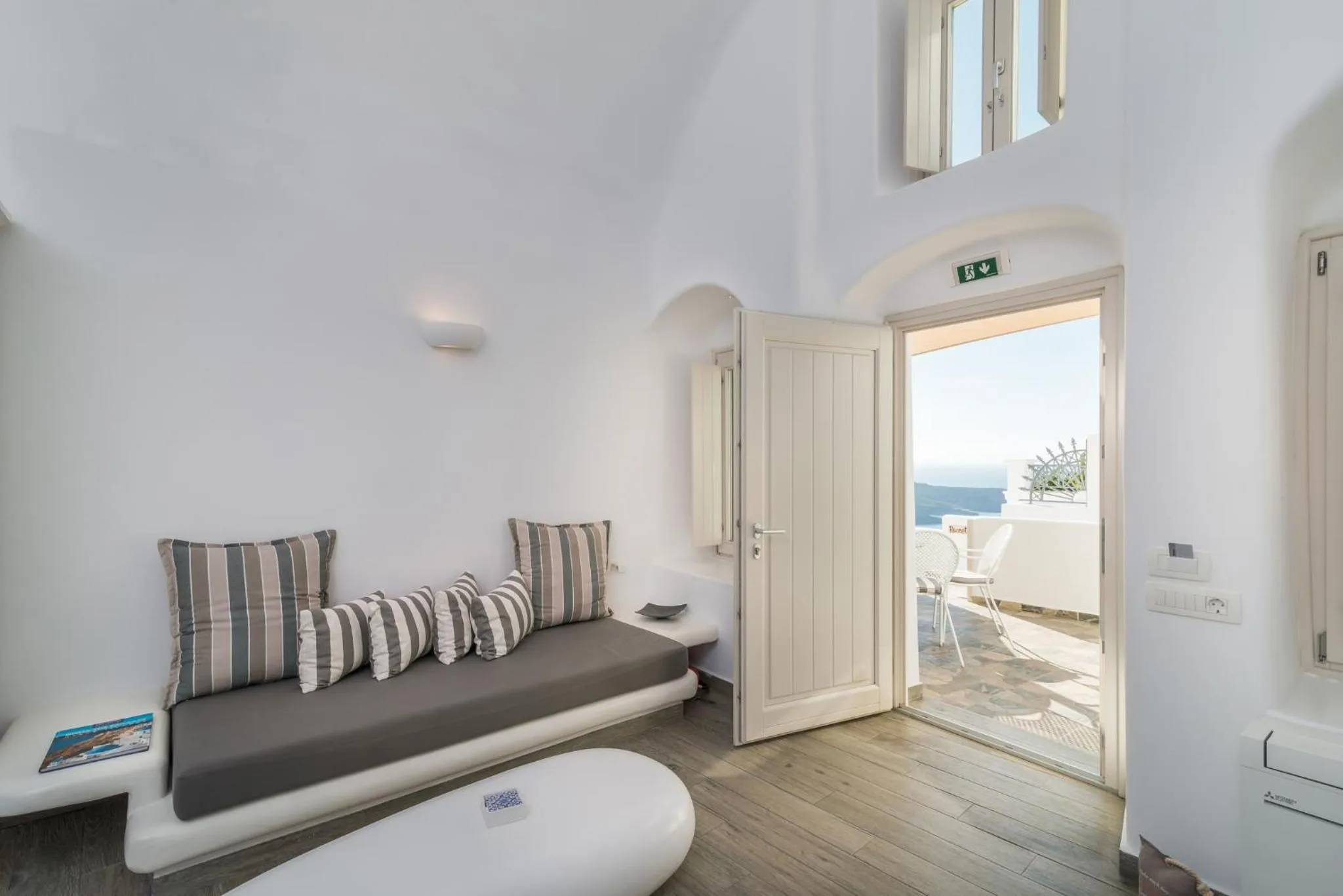 Living room in Angel Luxury Suites