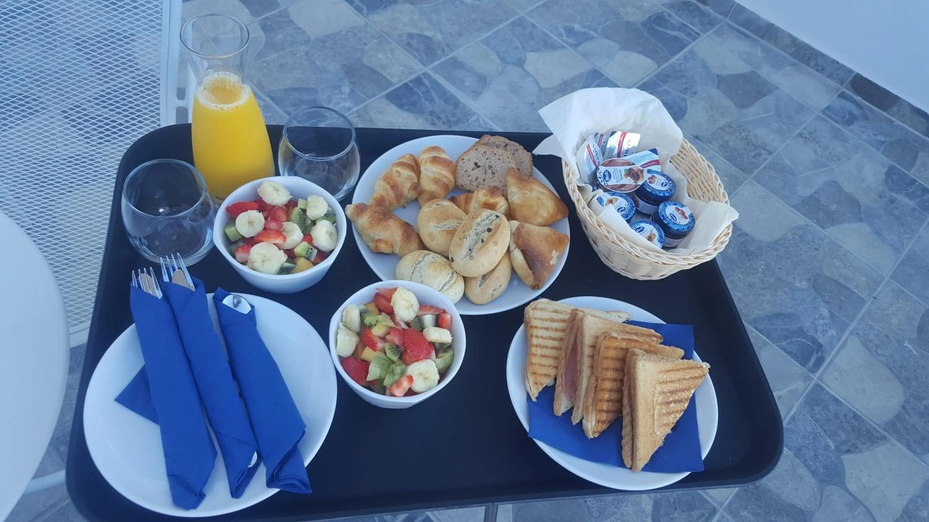 Breakfast in Angel Luxury Suites