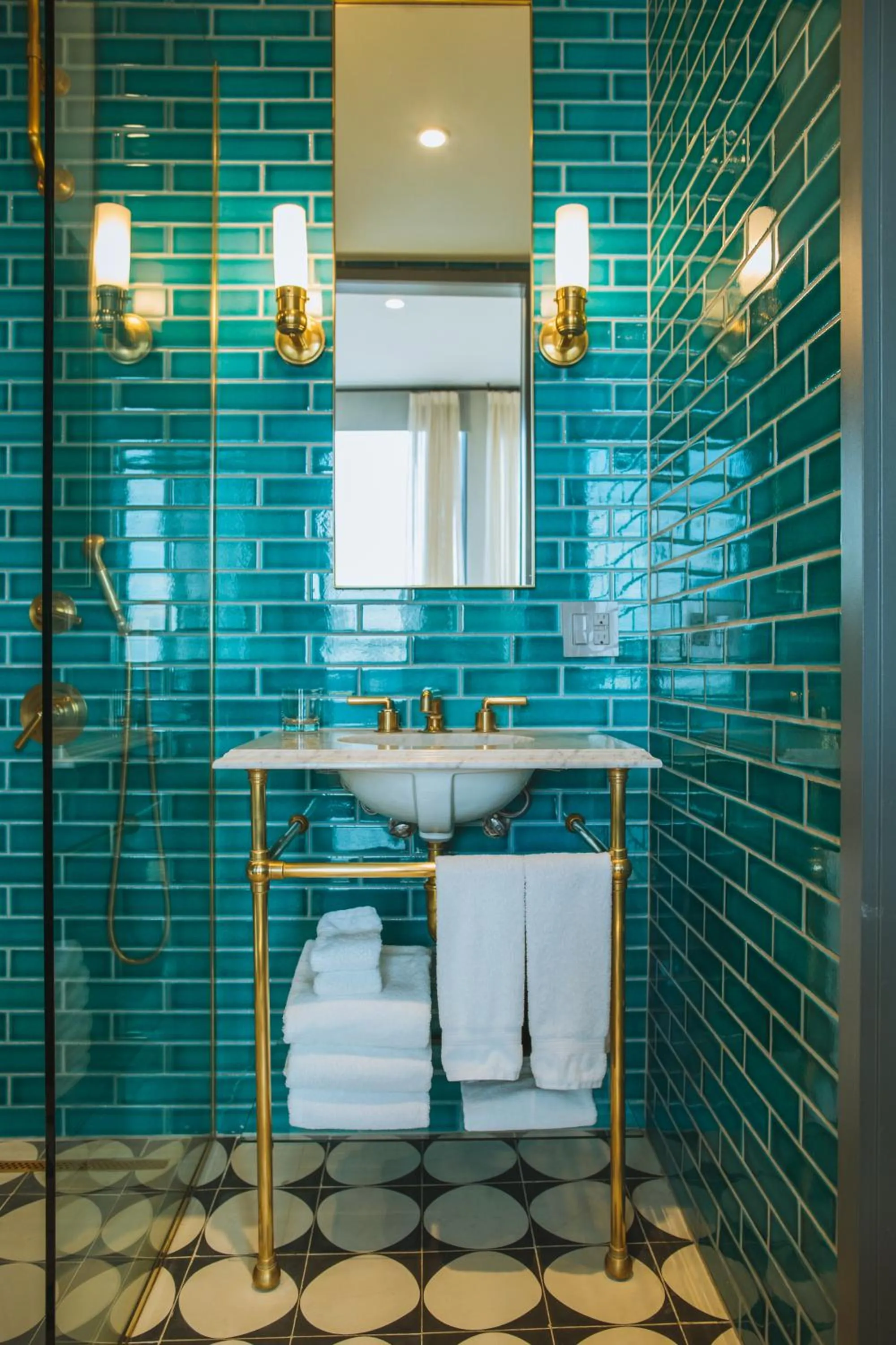 Bathroom in Arlo Williamsburg