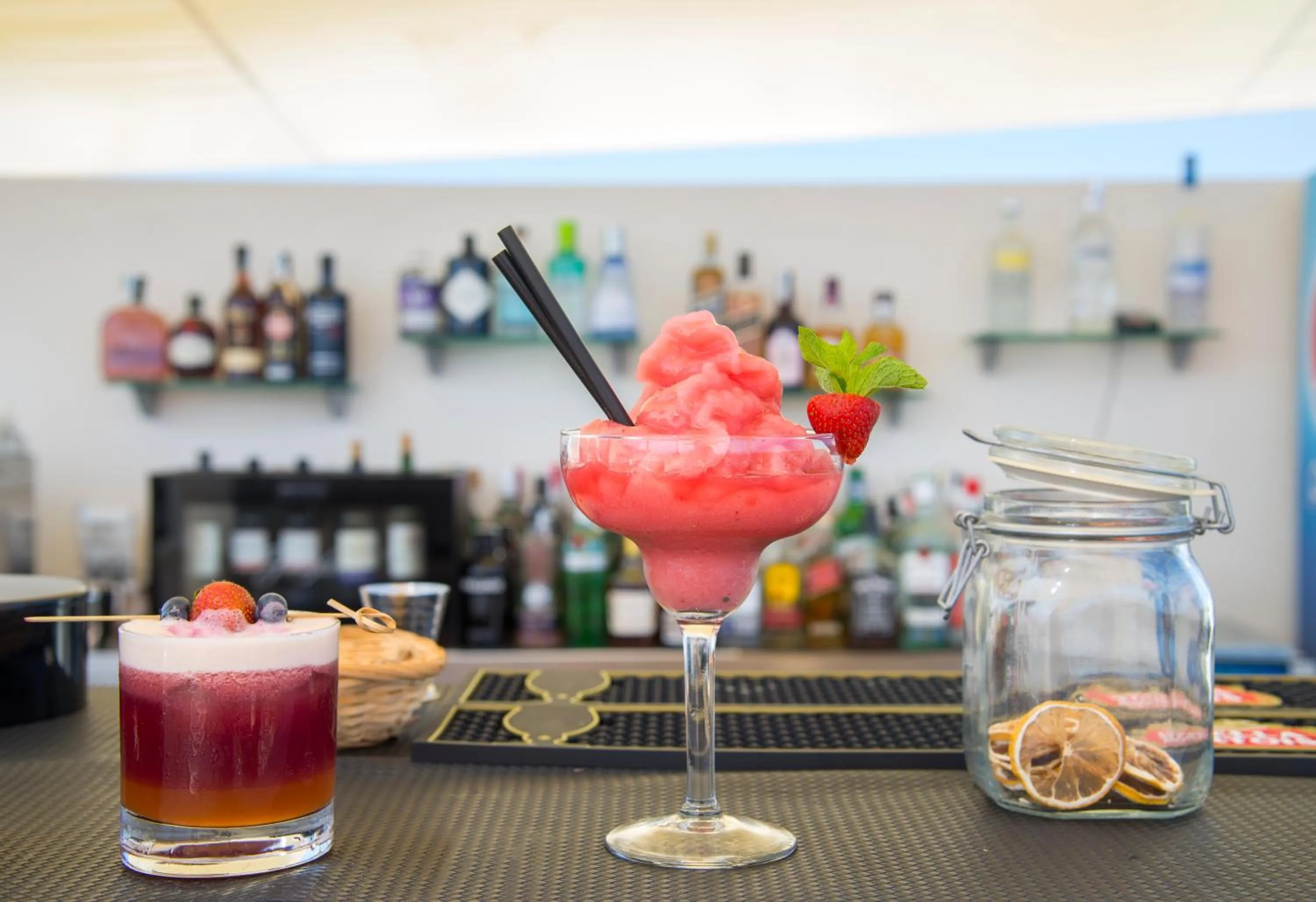 Drinks in Invisa Hotel Casa Luis