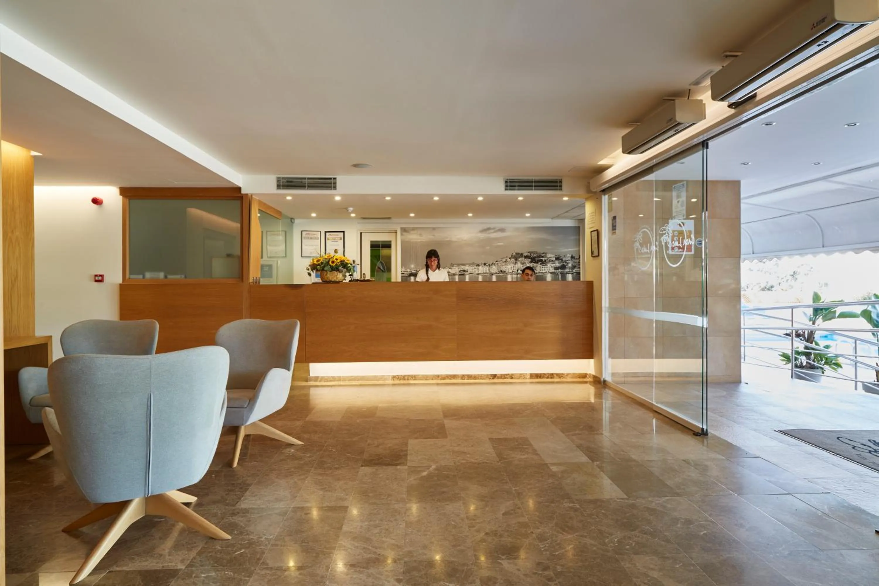 Lobby or reception in Invisa Hotel Casa Luis