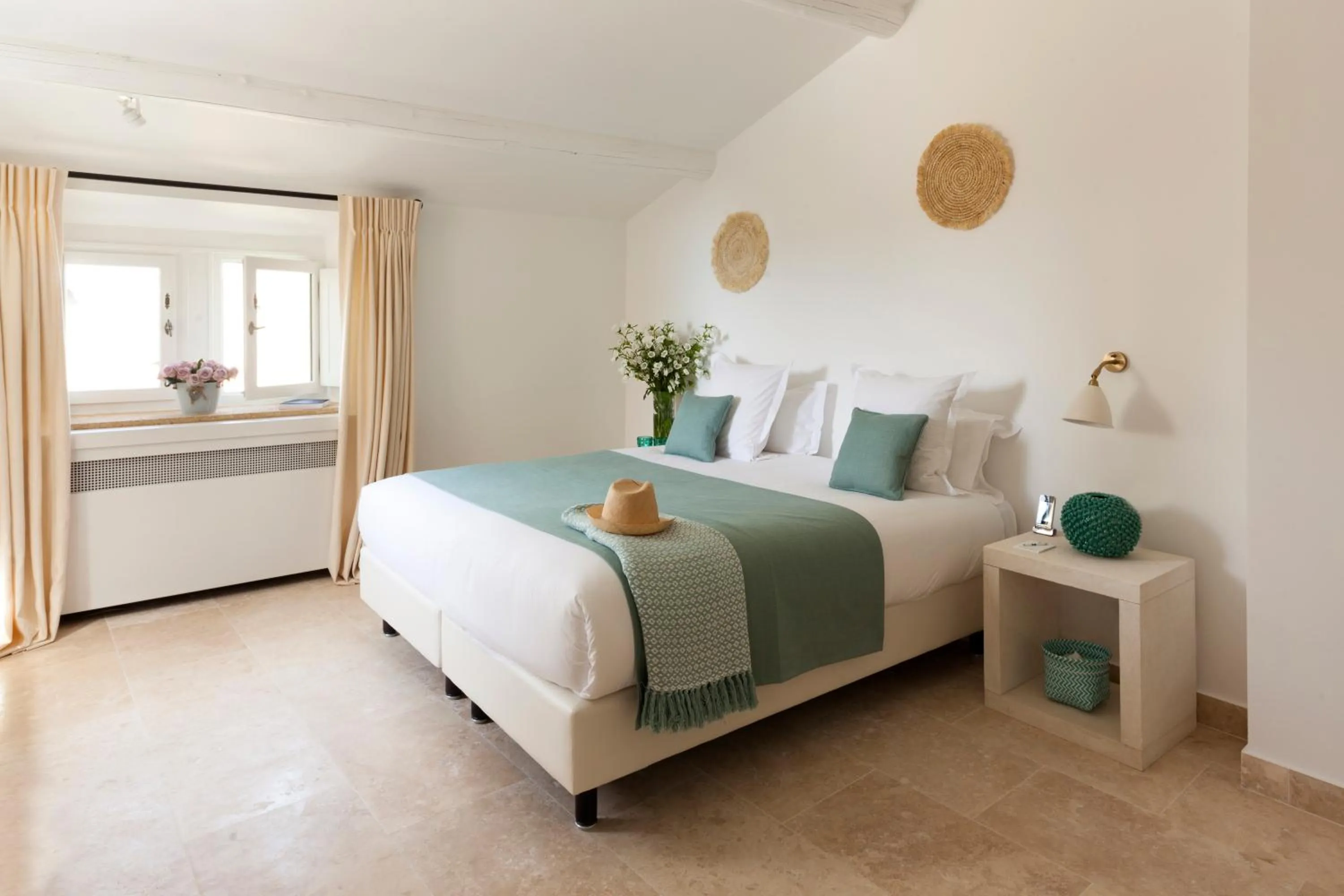 Bed in Le Vieux Castillon