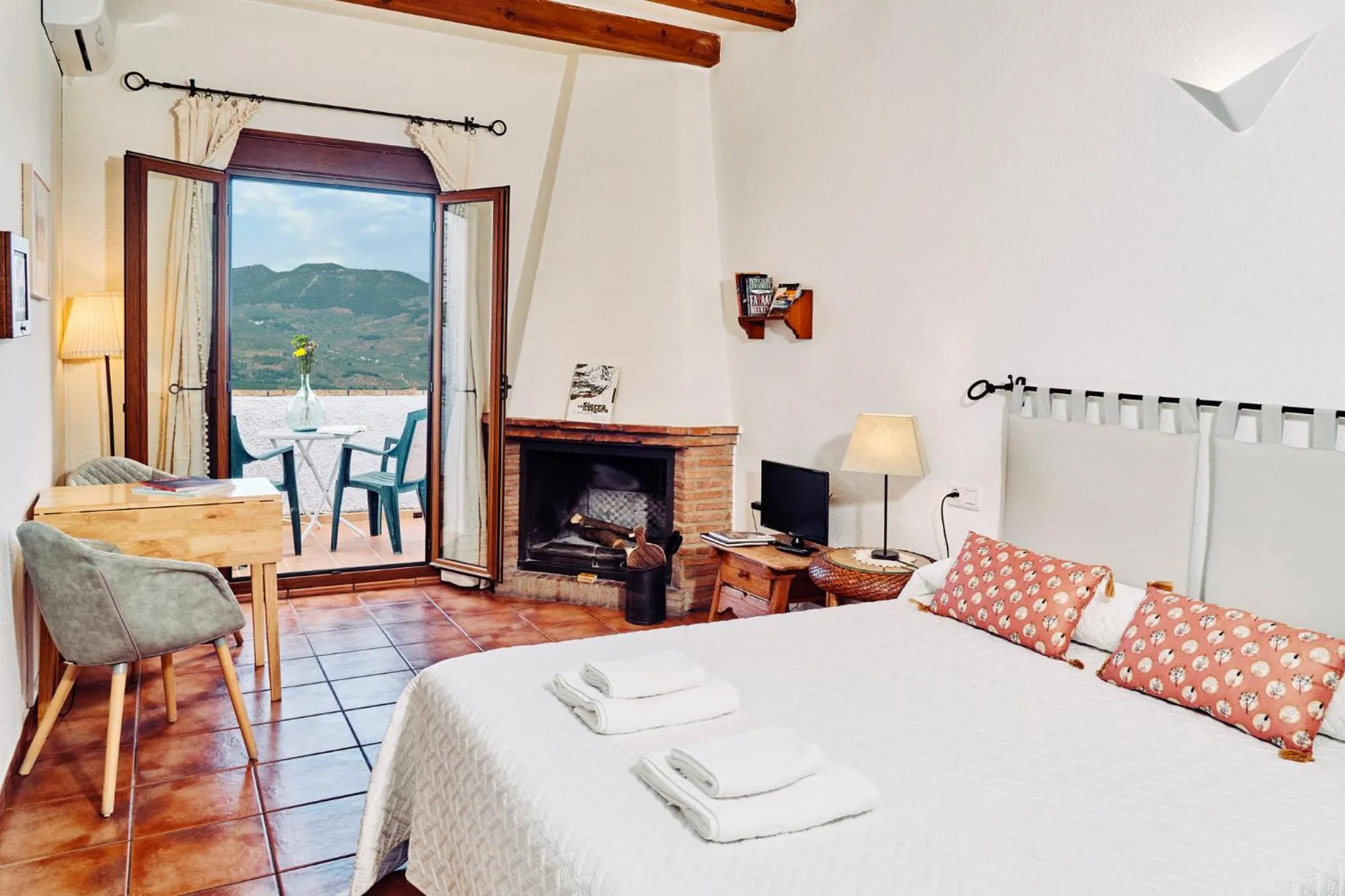 Estudio Superior (cama doble) in Los Huertos de Segura