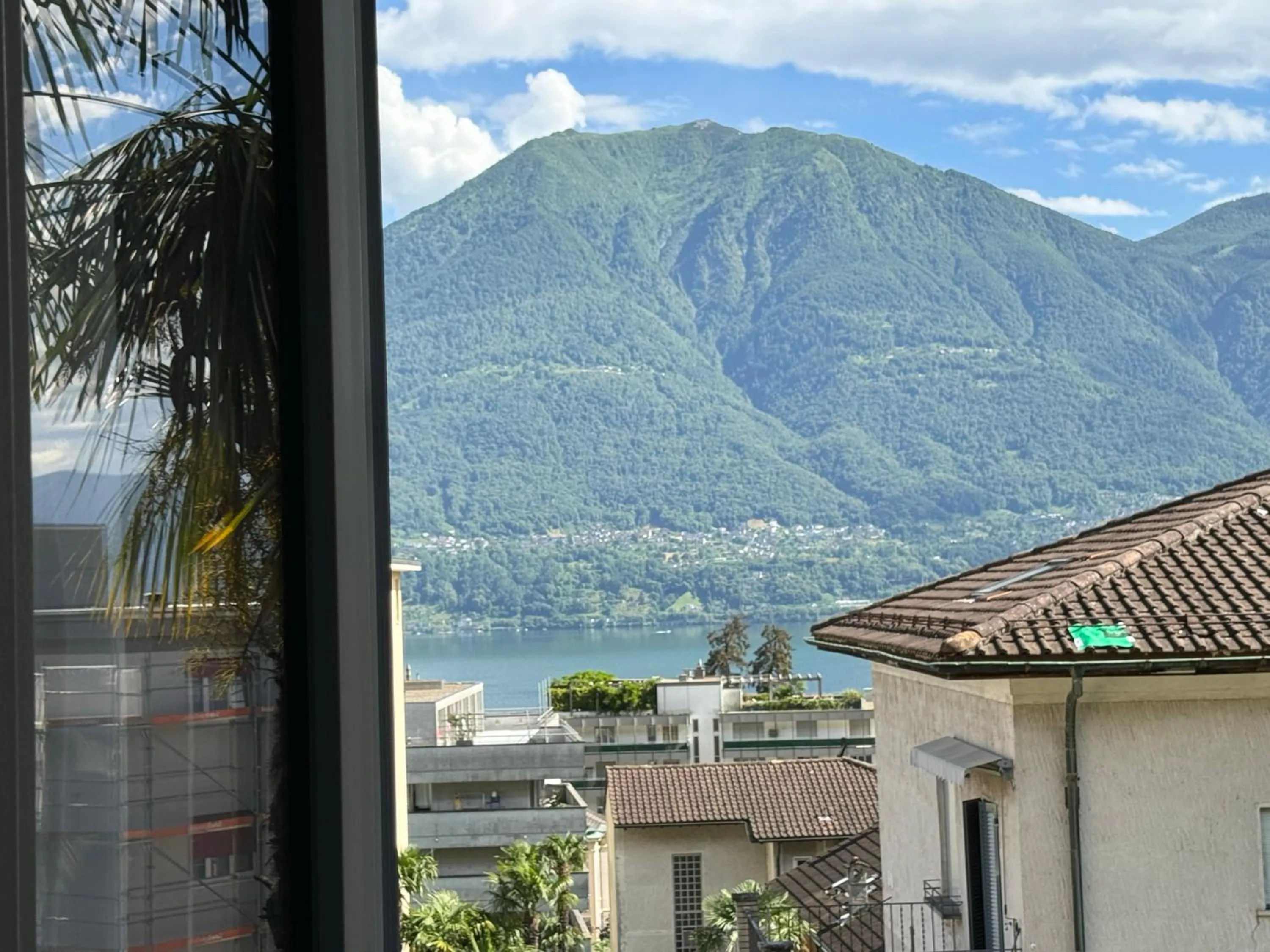 Lake view in Villa Belforte