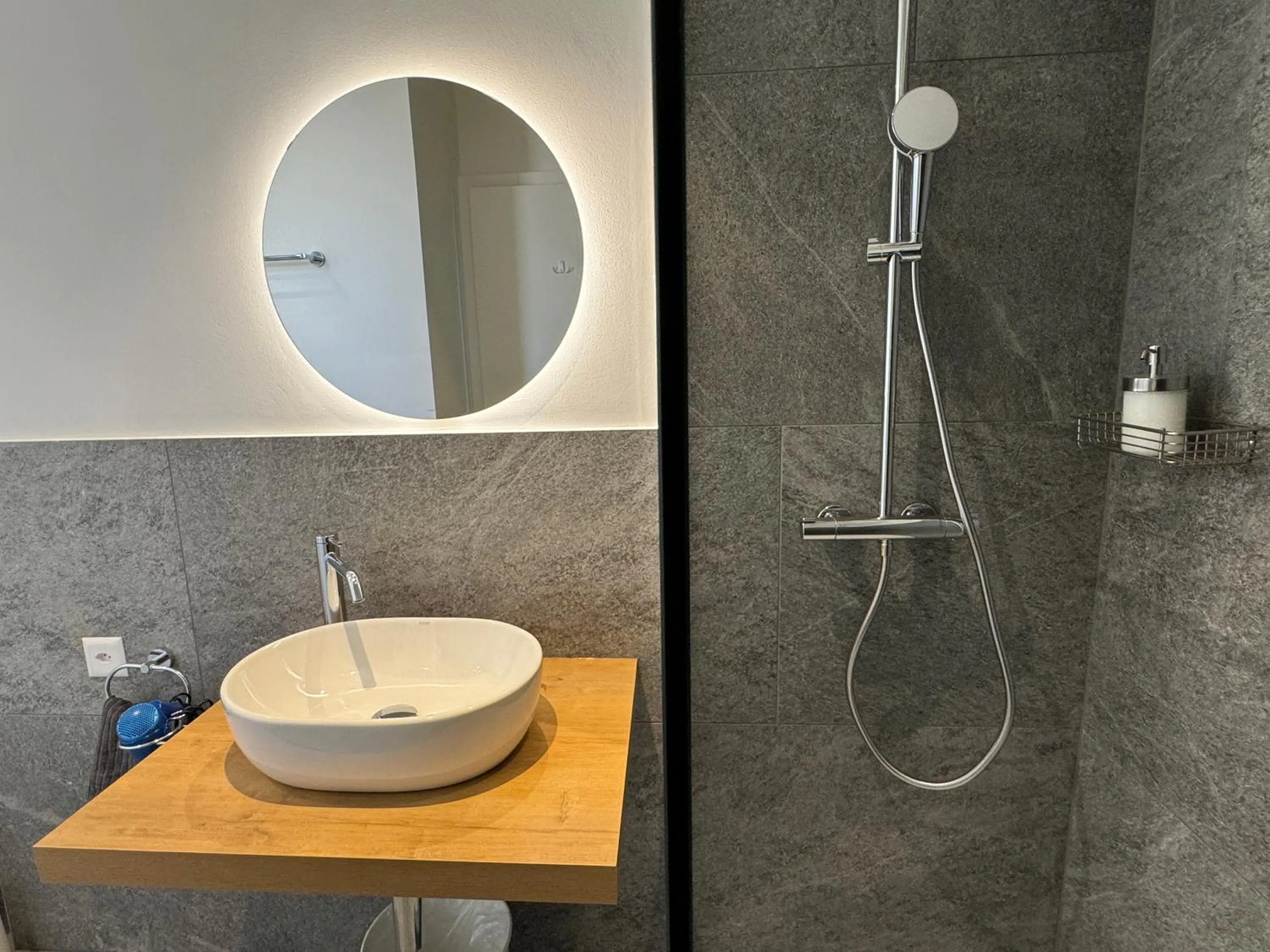 Shower in Villa Belforte