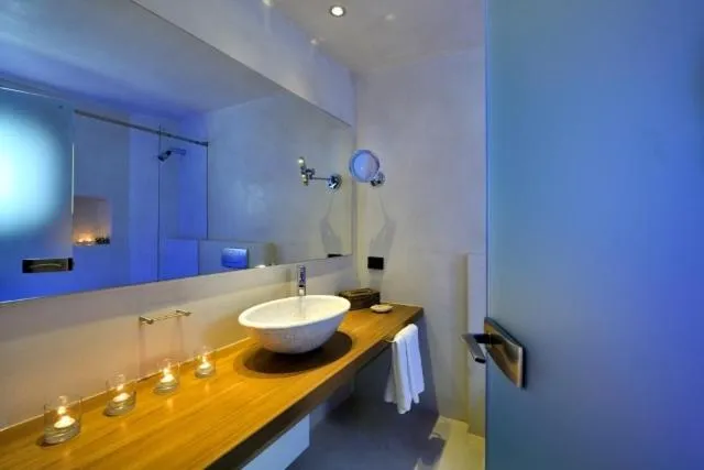 Bathroom in Valeni Boutique Hotel & Spa