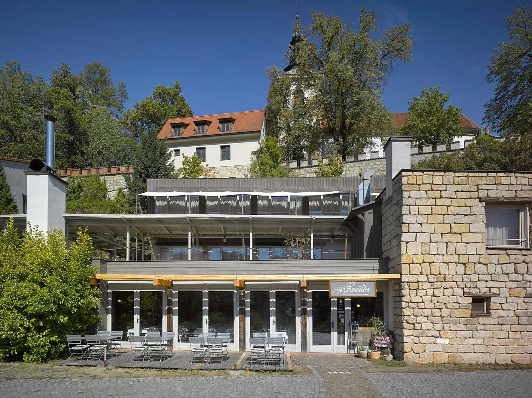 Facade/entrance in Hotel La Romantica
