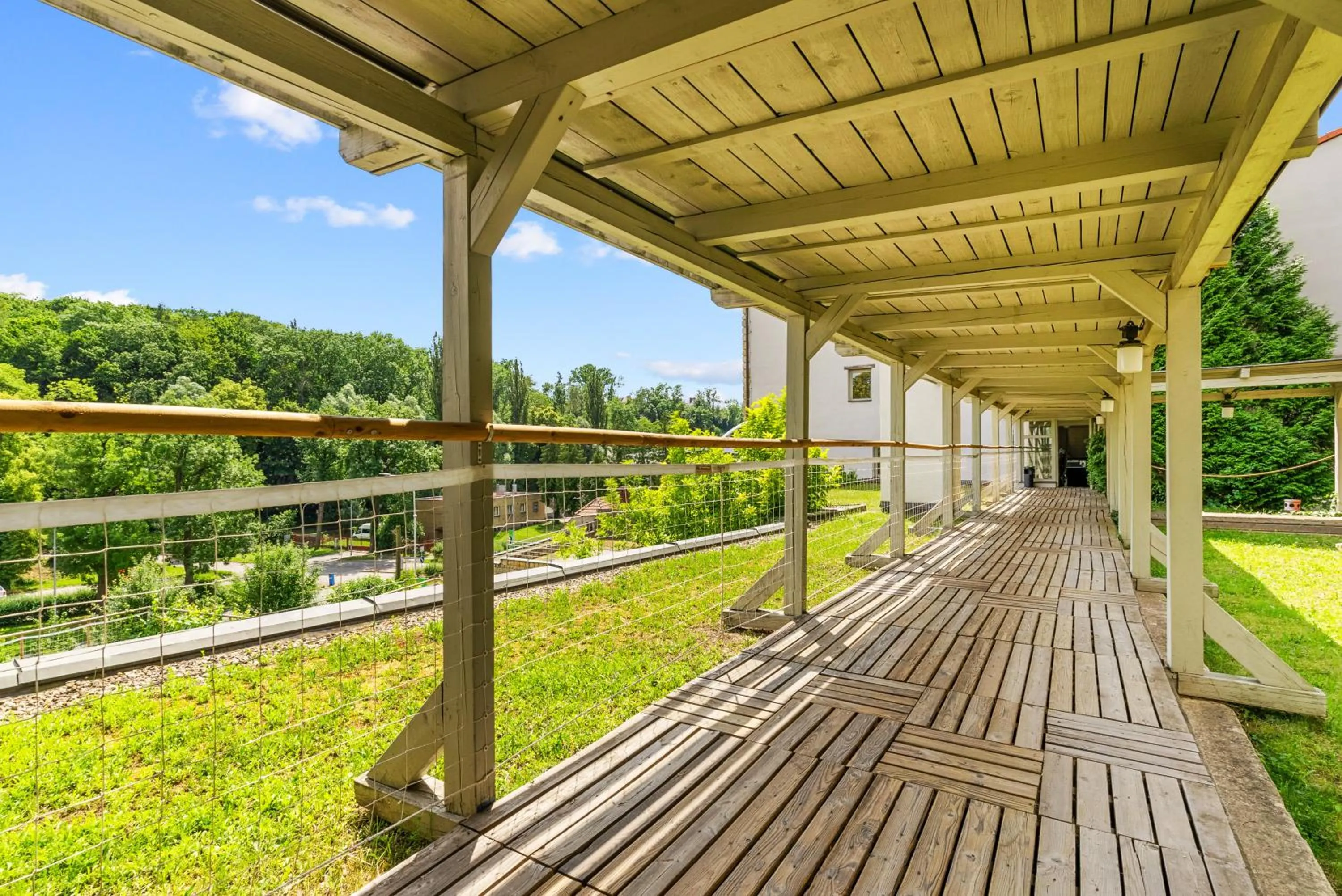 Property building in Hotel La Romantica