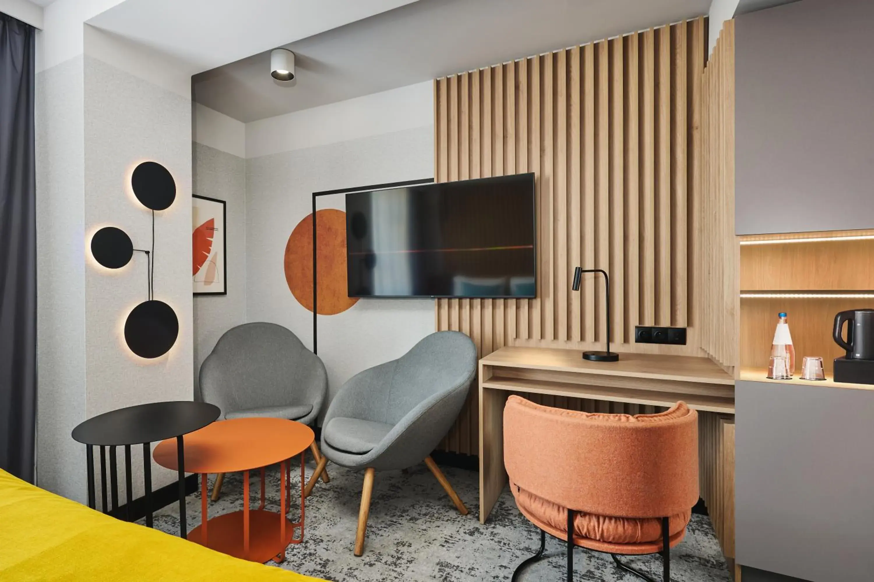 Photo of the whole room in voco Katowice by IHG Photo of the whole room in voco Katowice by IHG